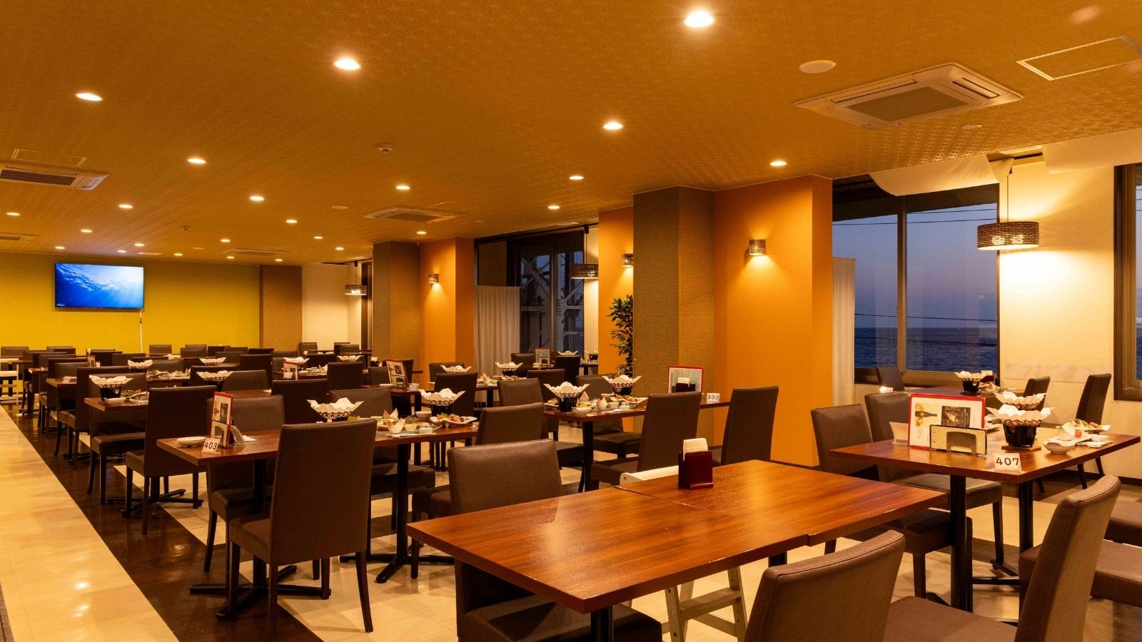 レストラン親采