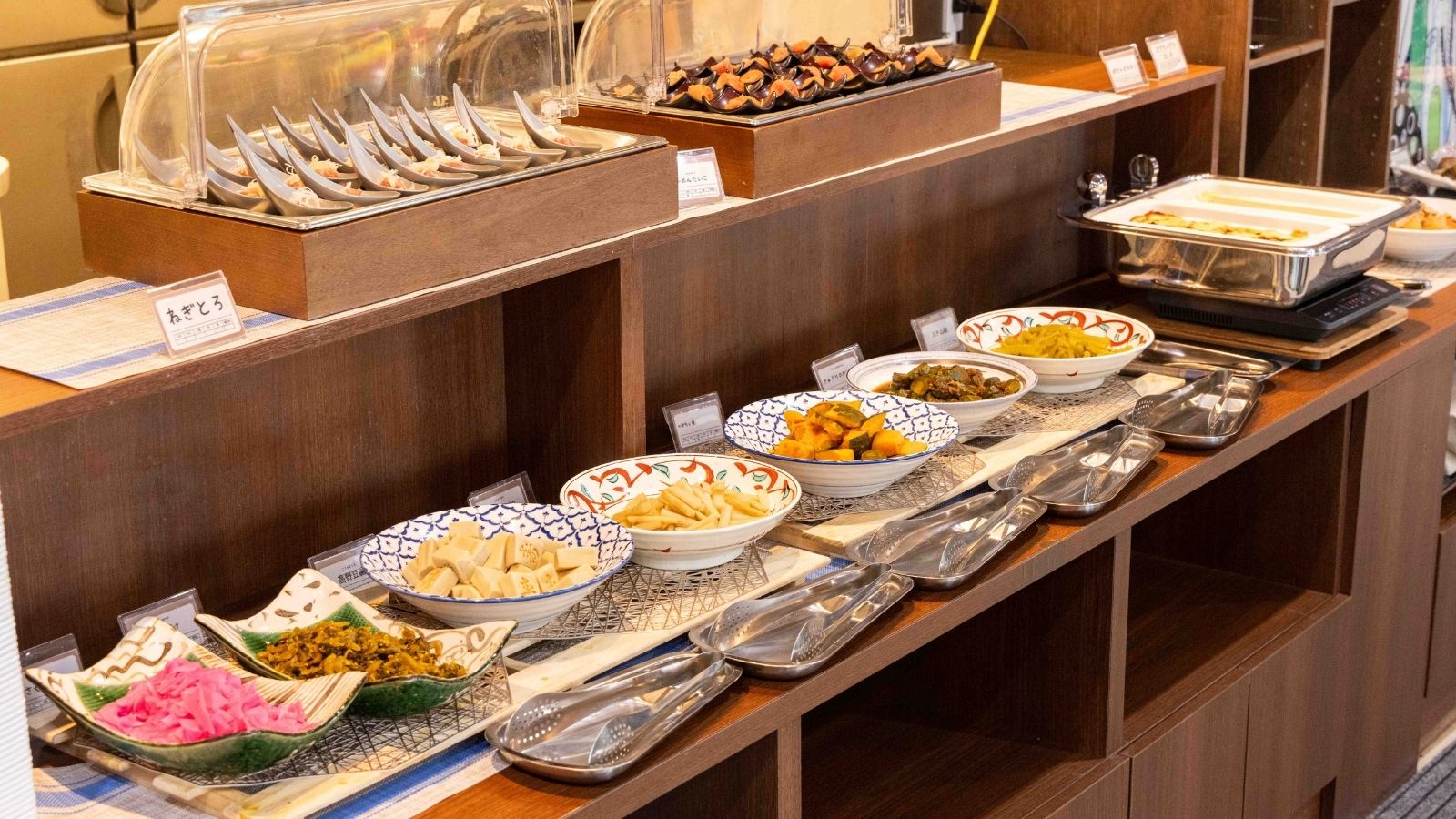 朝食ビュッフェ