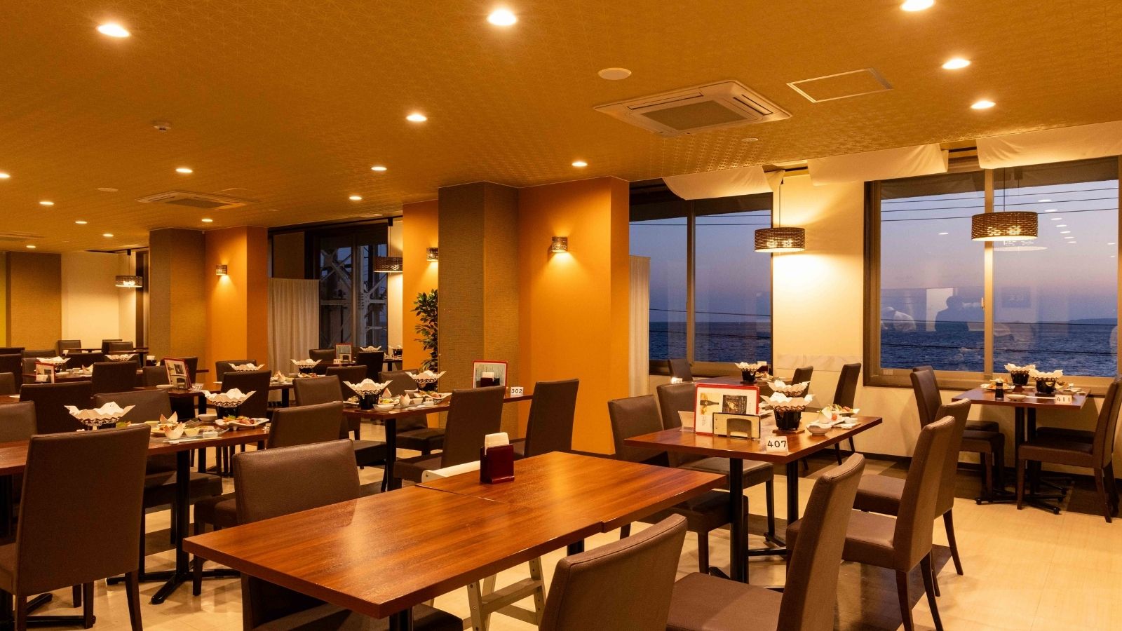 レストラン親采