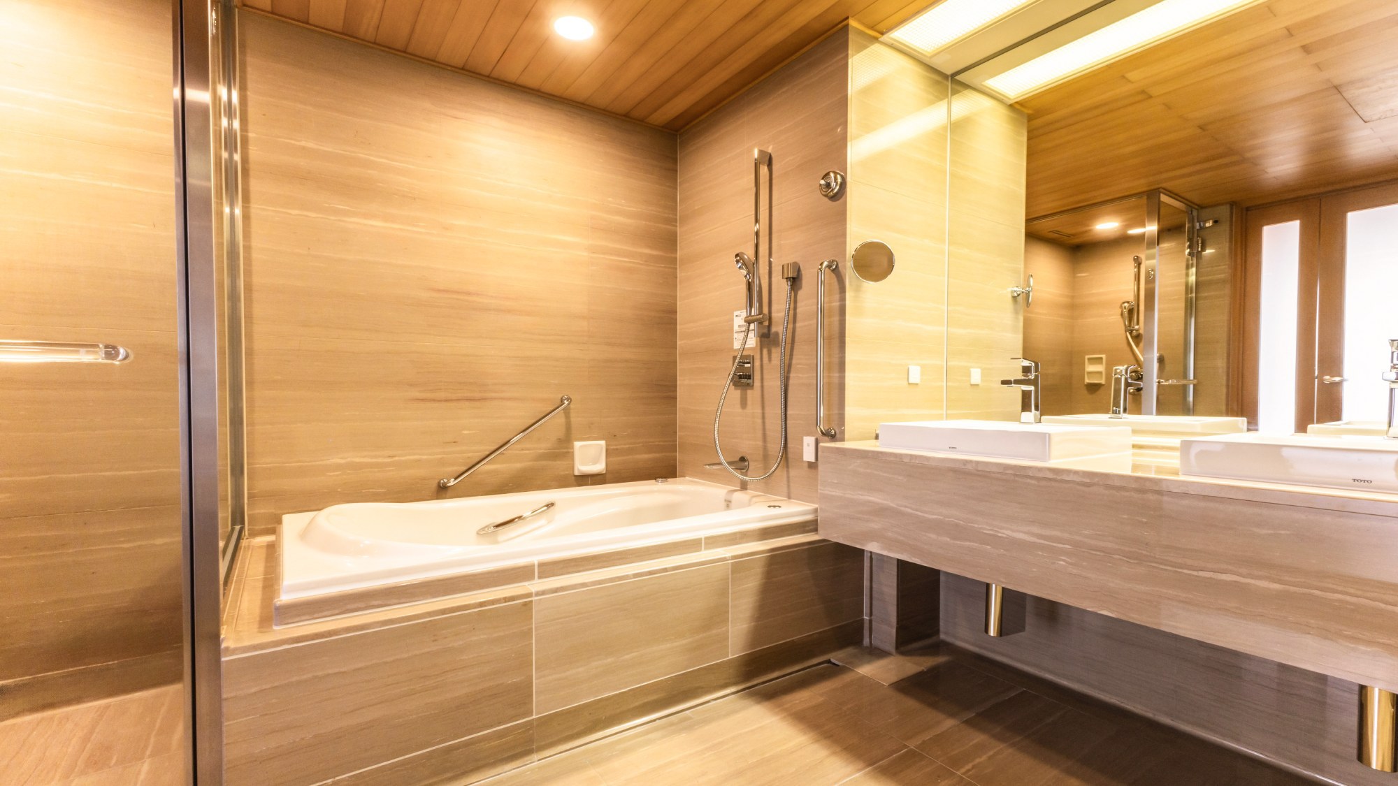 七里ヶ浜スイート〜Suite Room A〜（3階／72平米／全室禁煙）