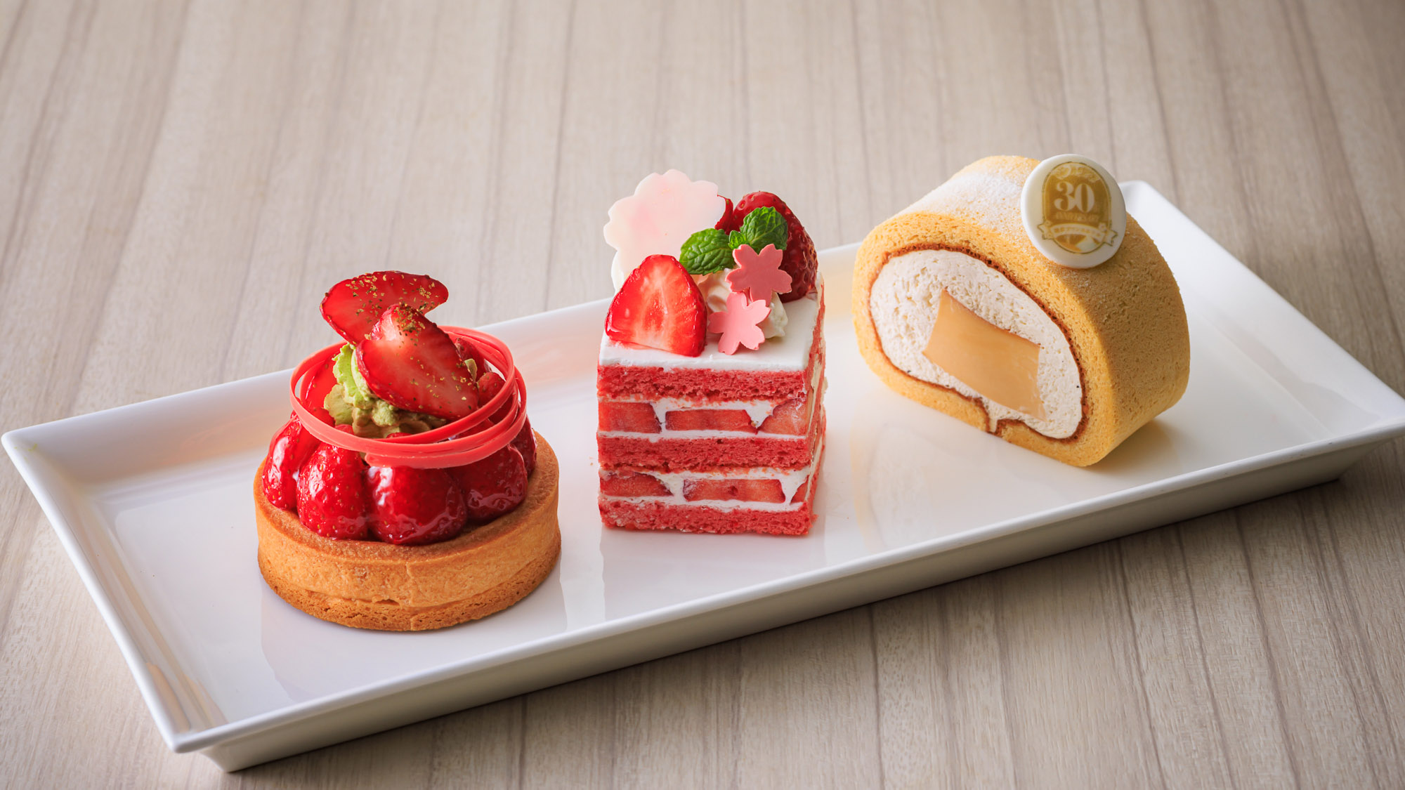 ラウンジあじさい 季節のおすすめケーキ ～春～