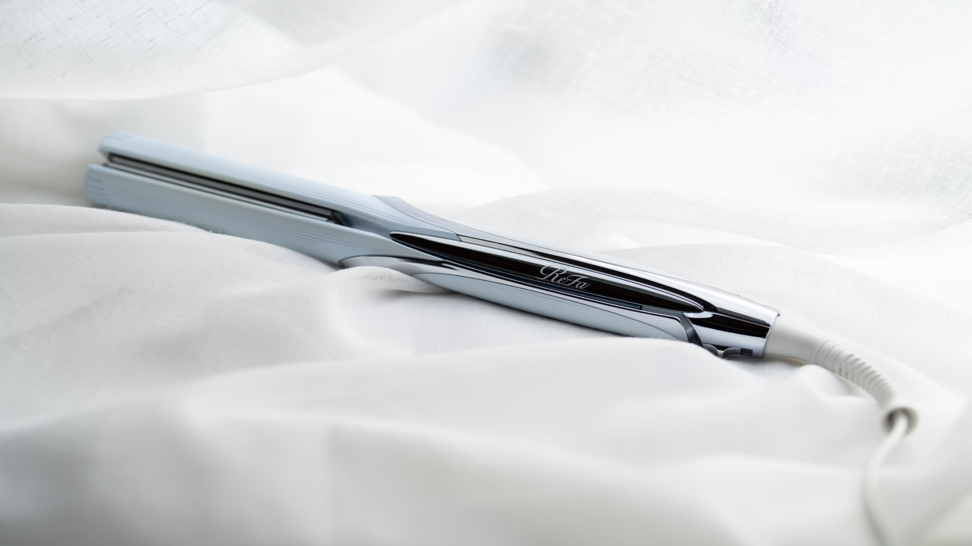 貸出備品　ReFaヘアアイロンストレート