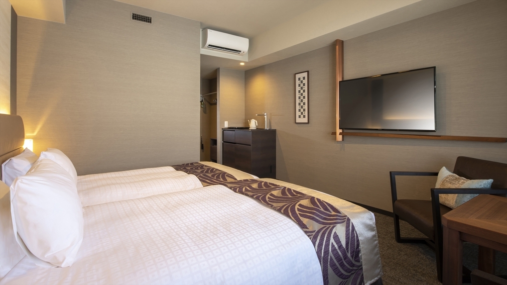 【koe donuts×ドーナツ】お好きなドーナツを2つチョイス　1ドリンク付＜食事なし＞