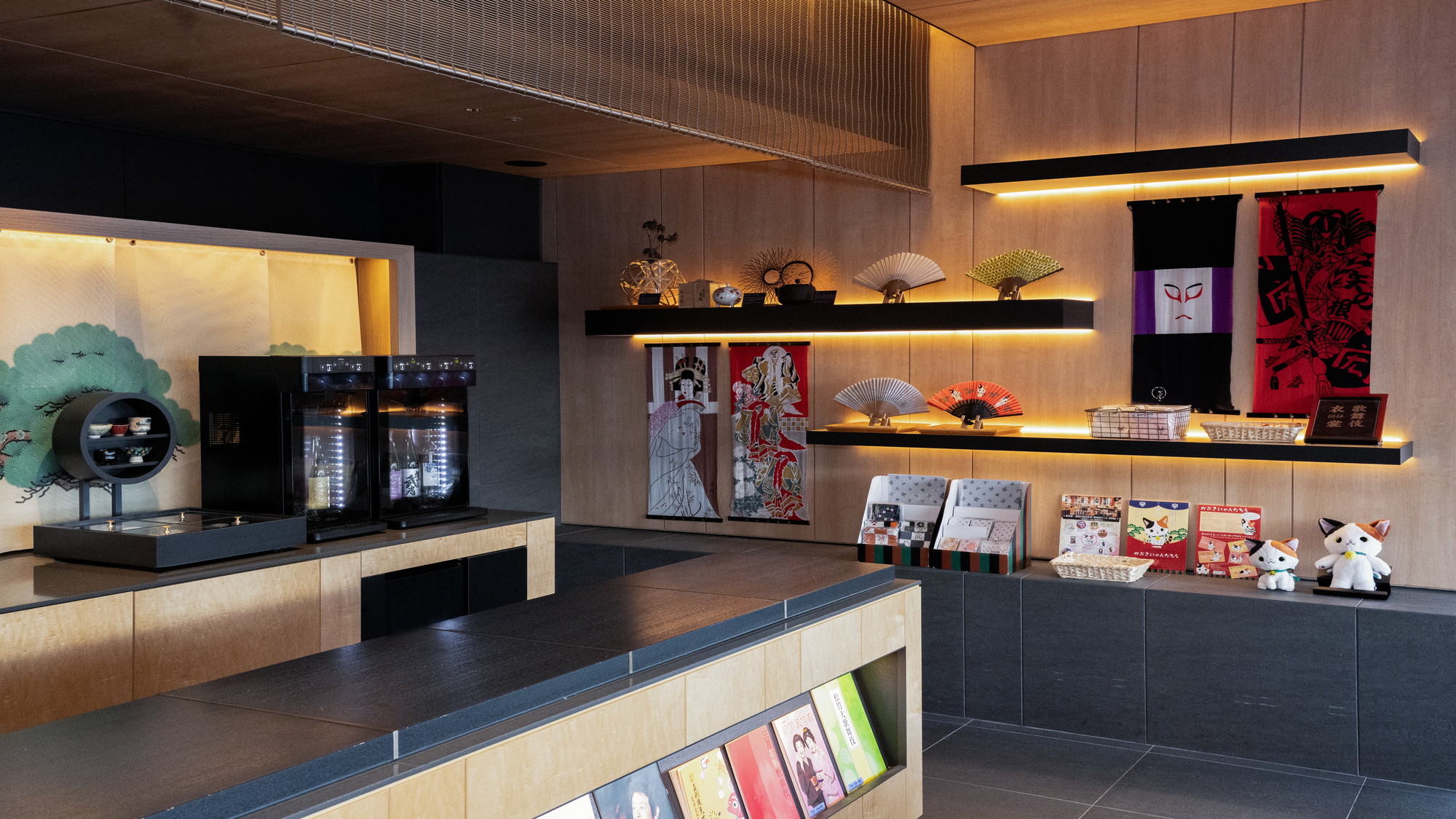 【ロビー／物販】