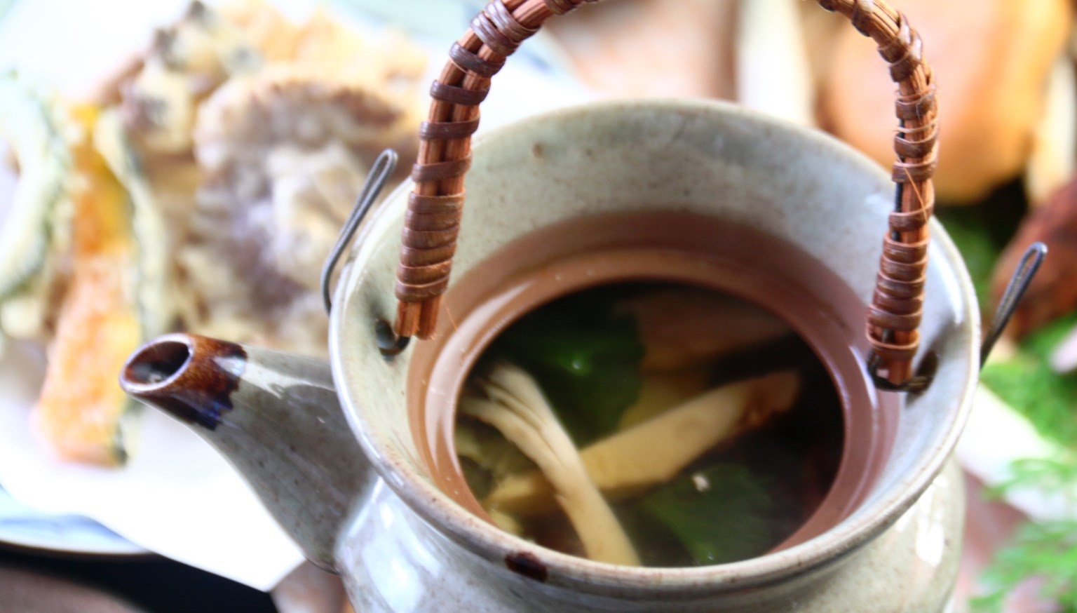 岐阜県特別プラン【松茸増量】 贅沢に秋の味覚を堪能♪  絶品！＜松茸増量＆地物 天然きのこ＞1泊2食