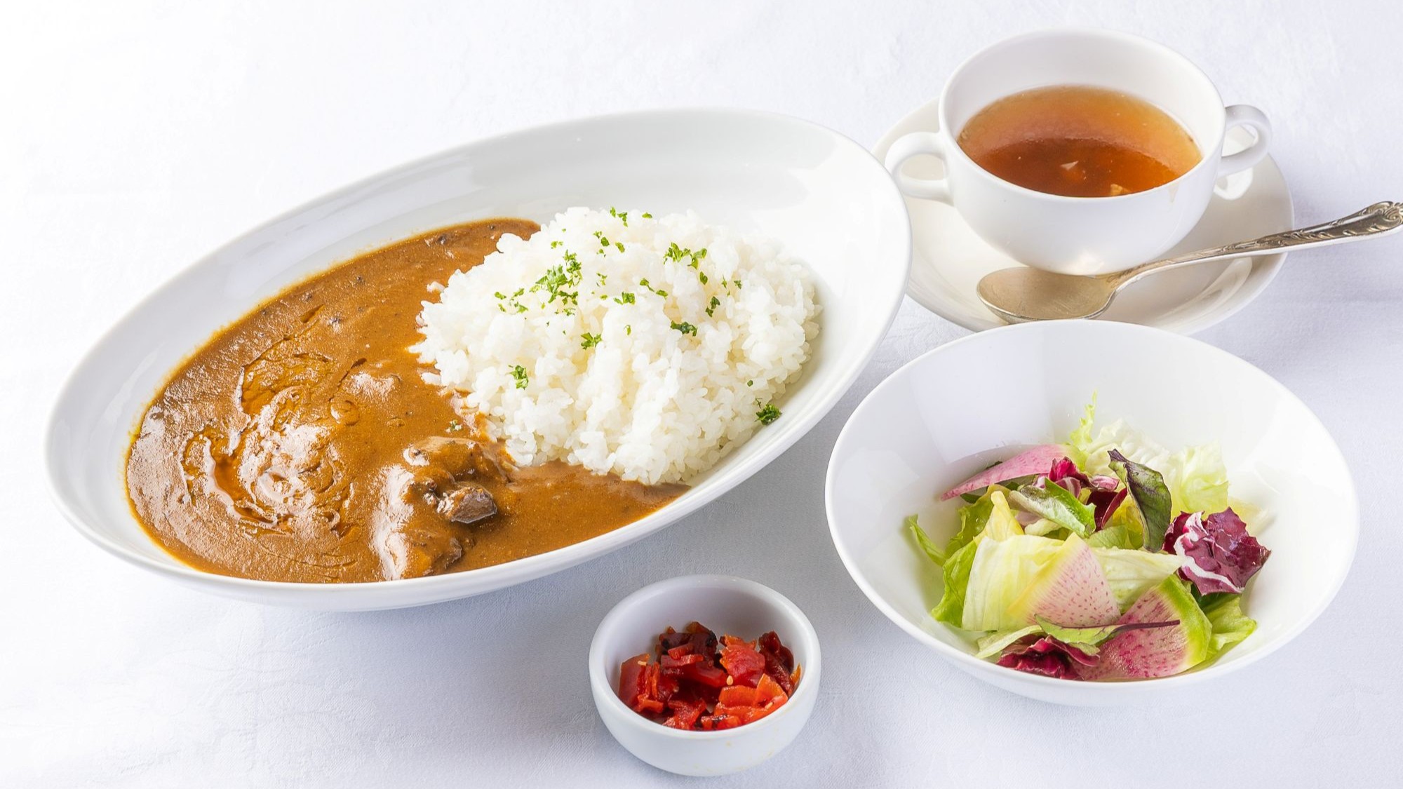 4月ランチメニュー★ビーフカレー