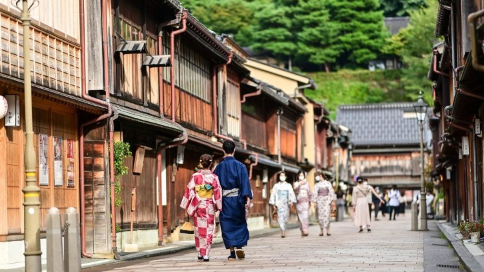 【ひがし茶屋街】