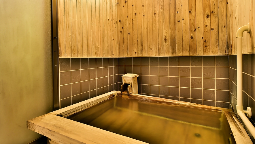 別館「美松亭」温泉大内湯付室の浴室