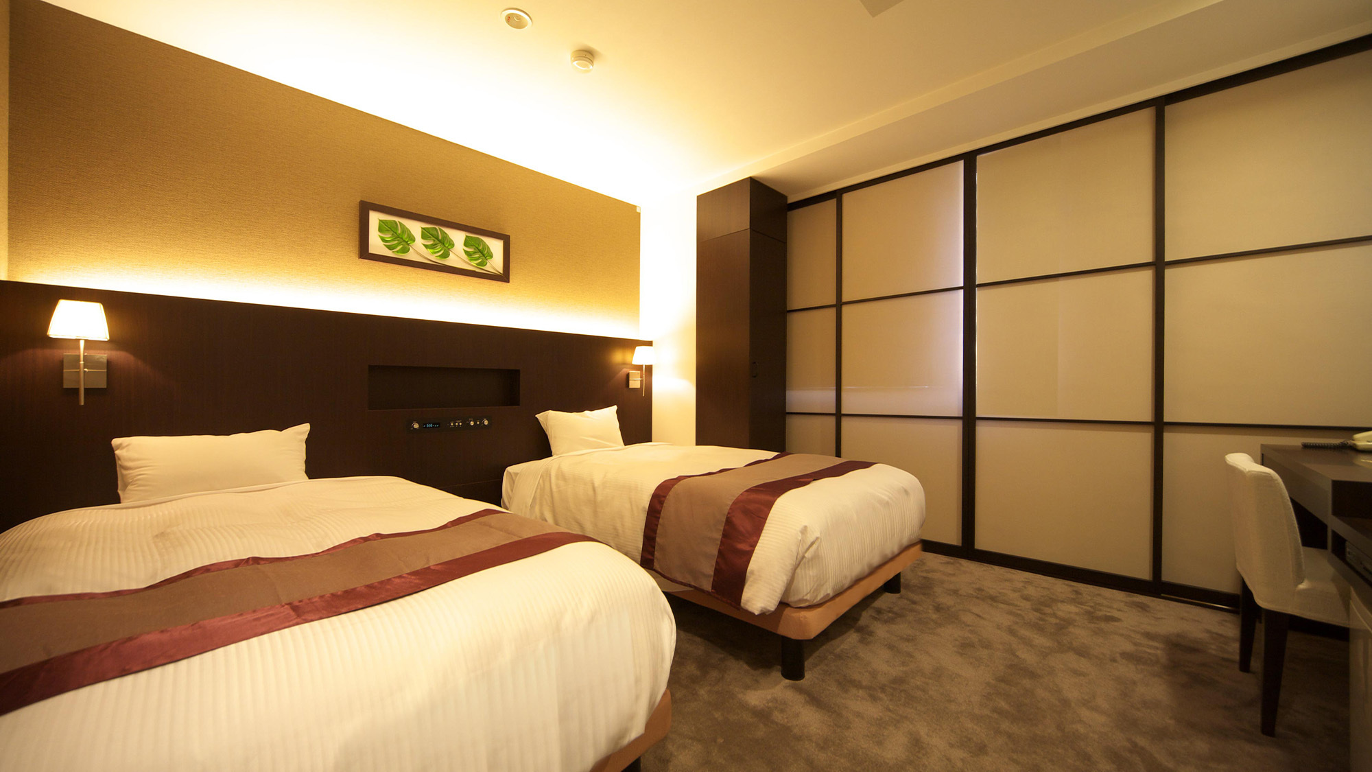 本館ツイン（2号館）