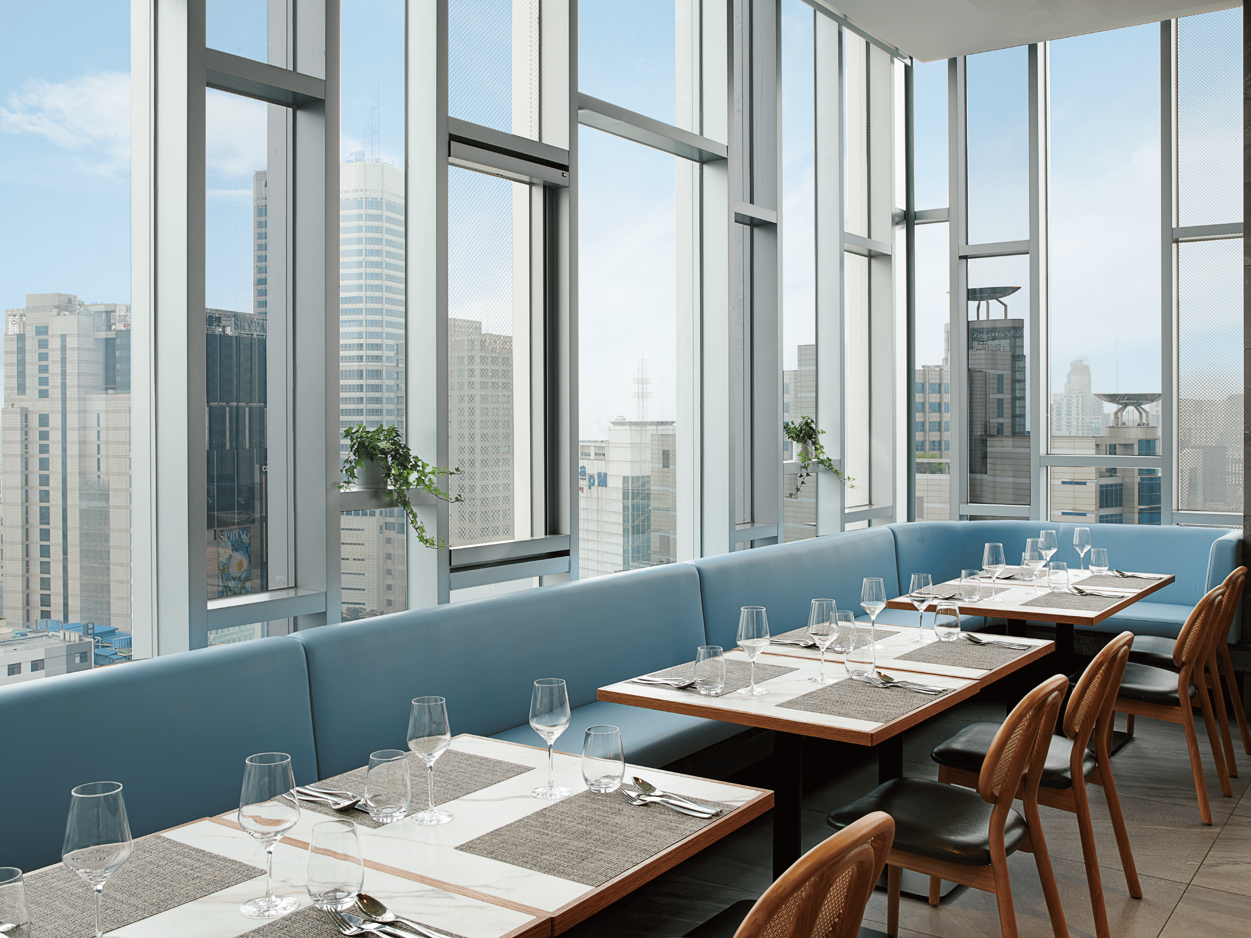 レストラン「Food Exchange」