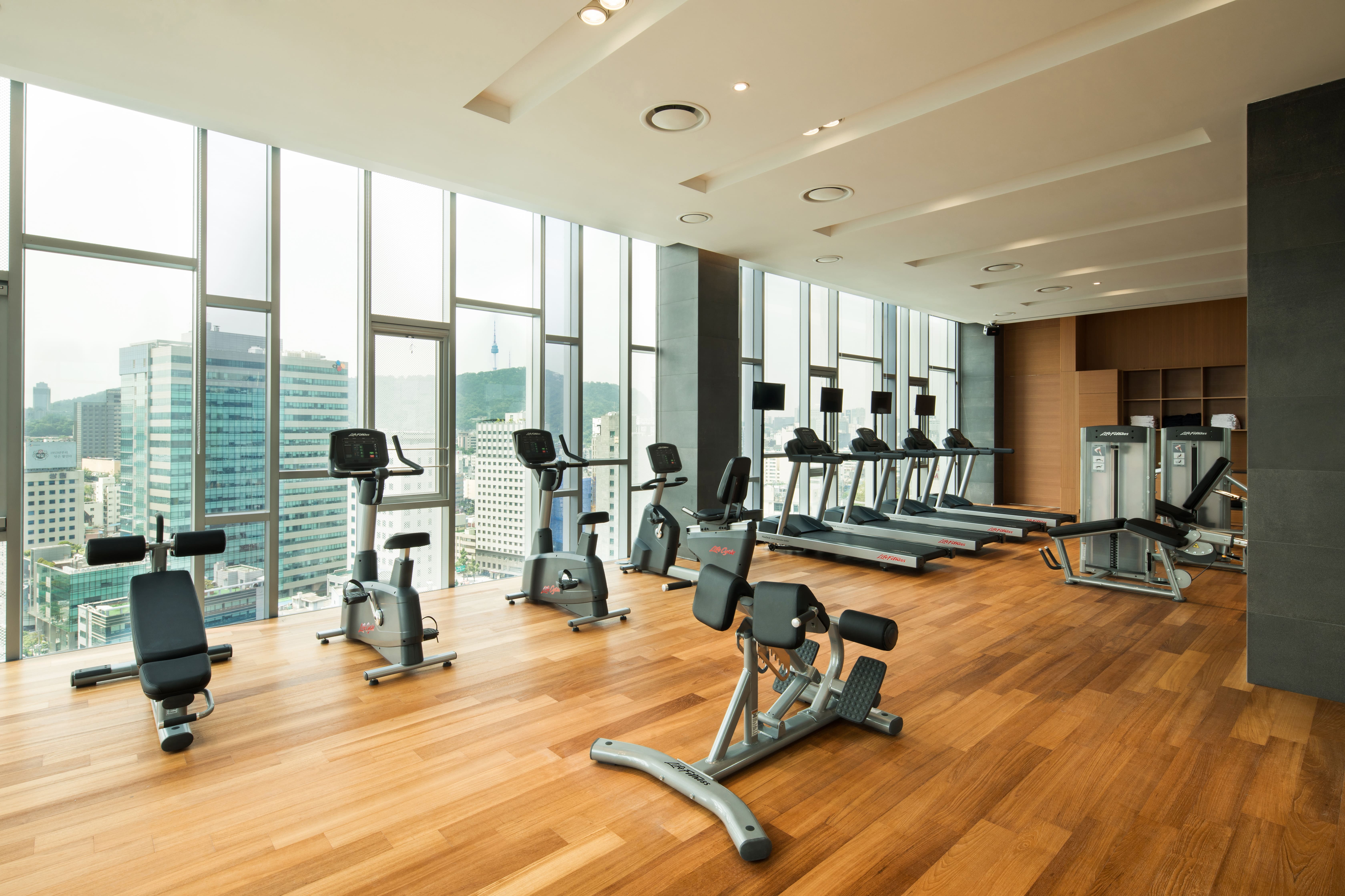 フィットネスセンター