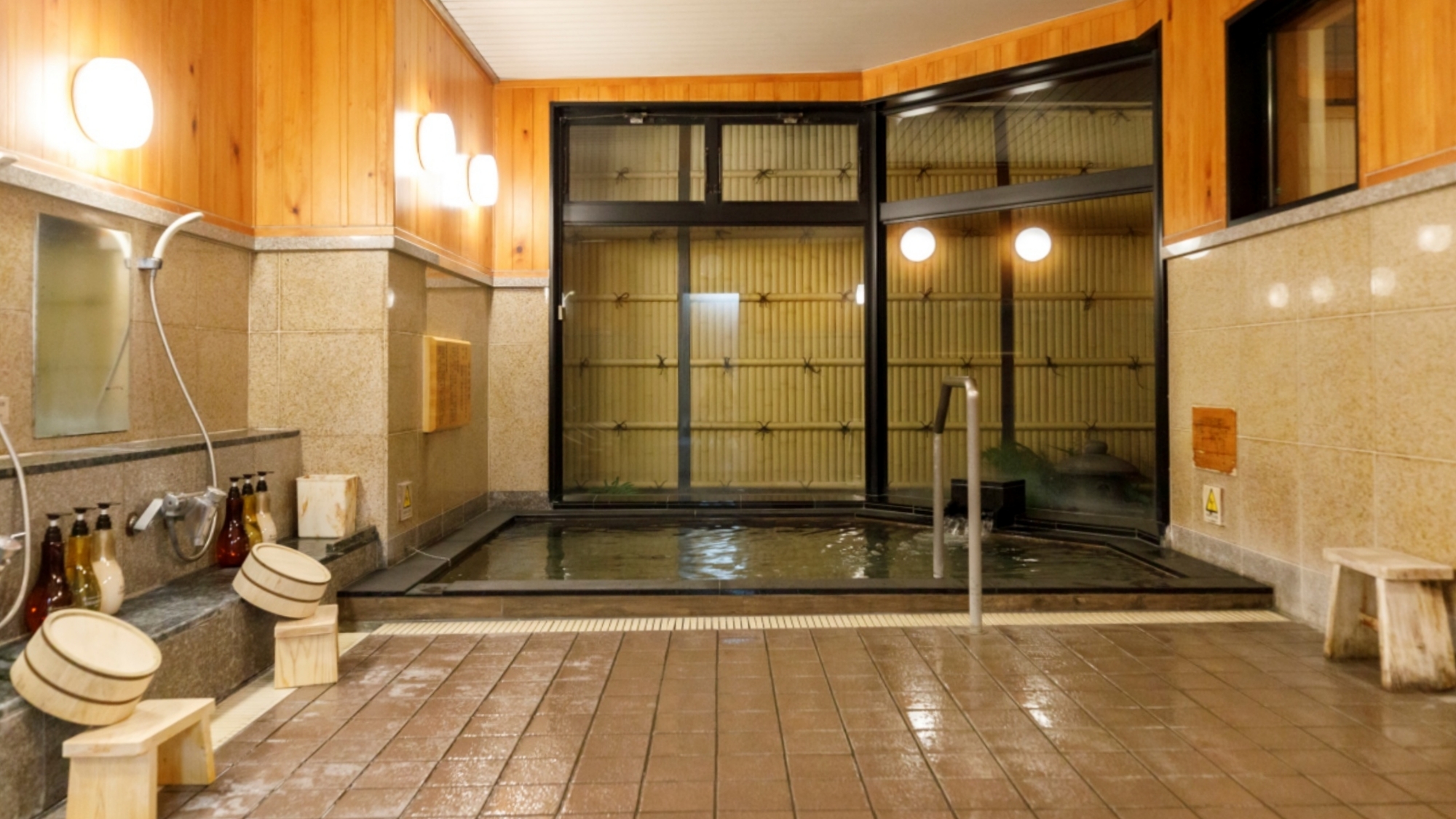 温泉ゆるり／男湯