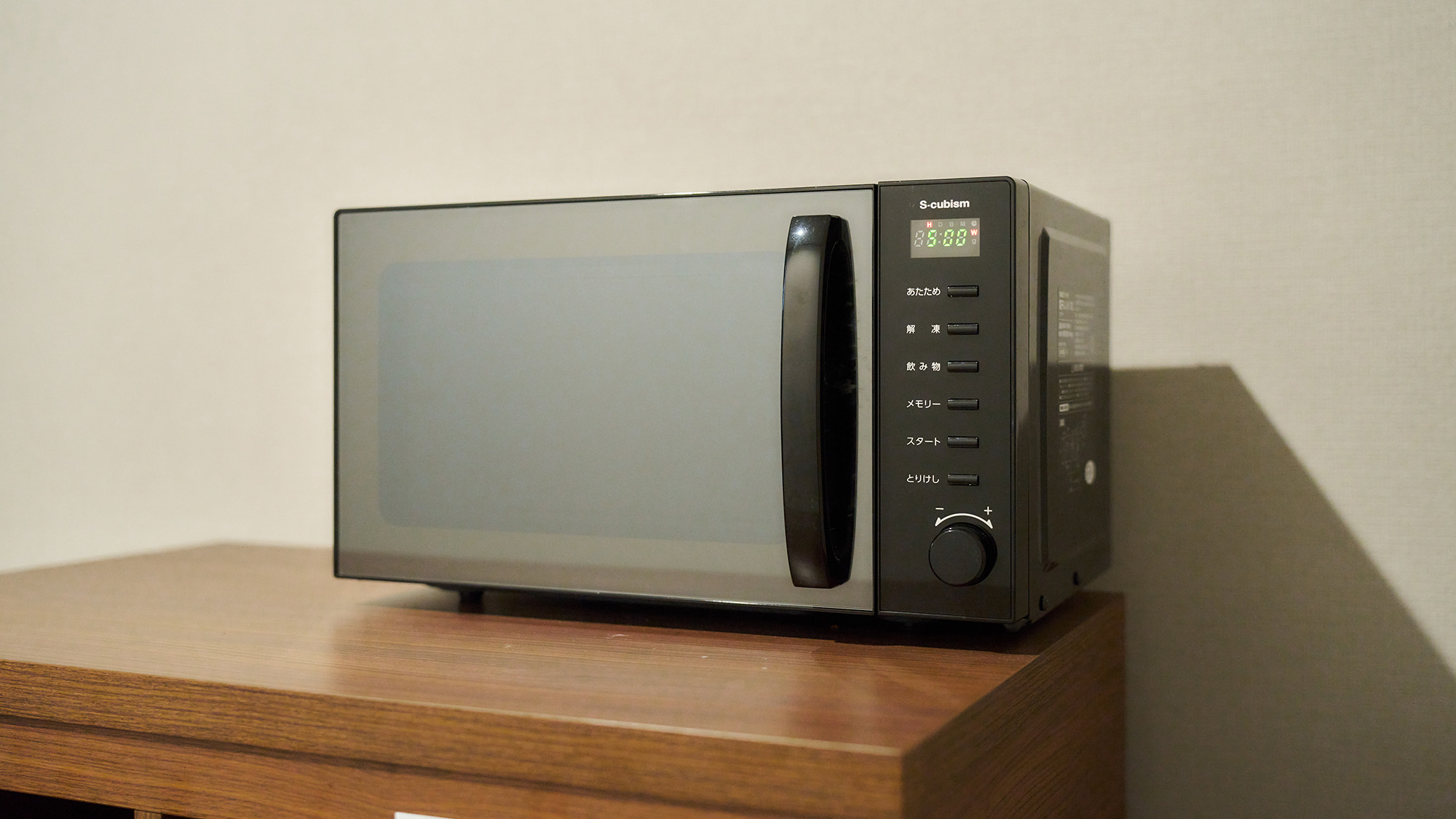 ・【電子レンジ】ご宿泊のお客様はご自由にご利用いただけます。いつでも温かいお食事をお楽しみください