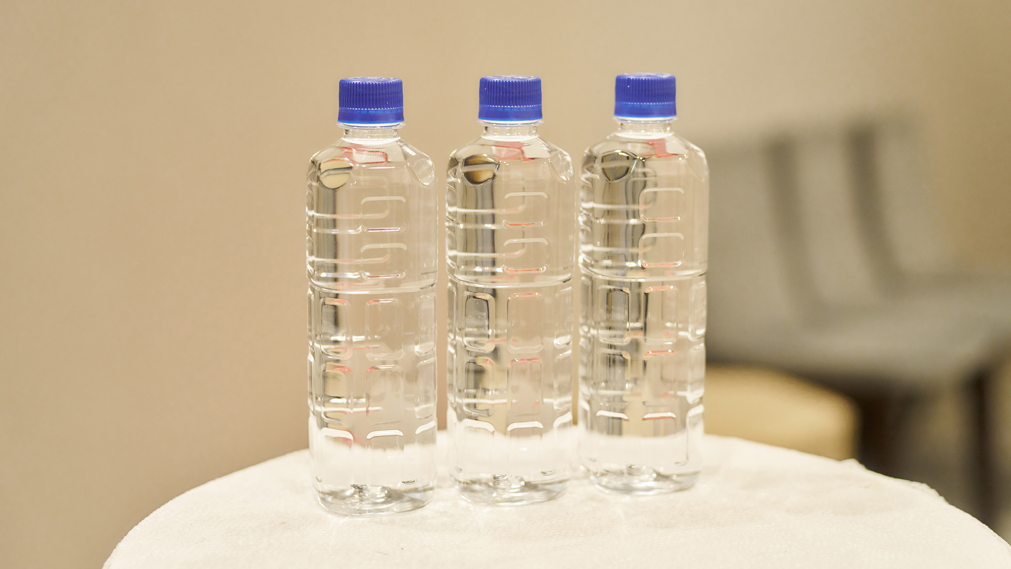 ・【プラン特典】美味しいお水をご用意しております。水分補給にご利用ください