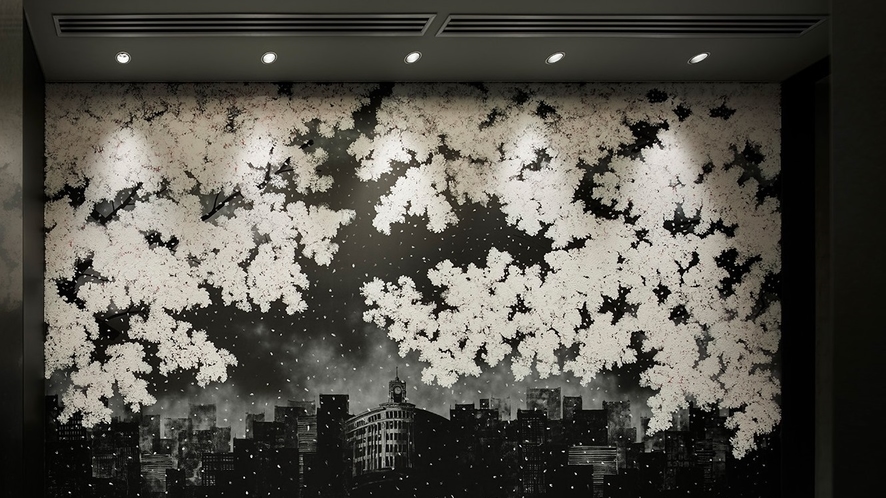 【エレベーターホール】実力派アーティスト柏原晋平作の迫力あるウォールアートを展示　東京の四季を演出