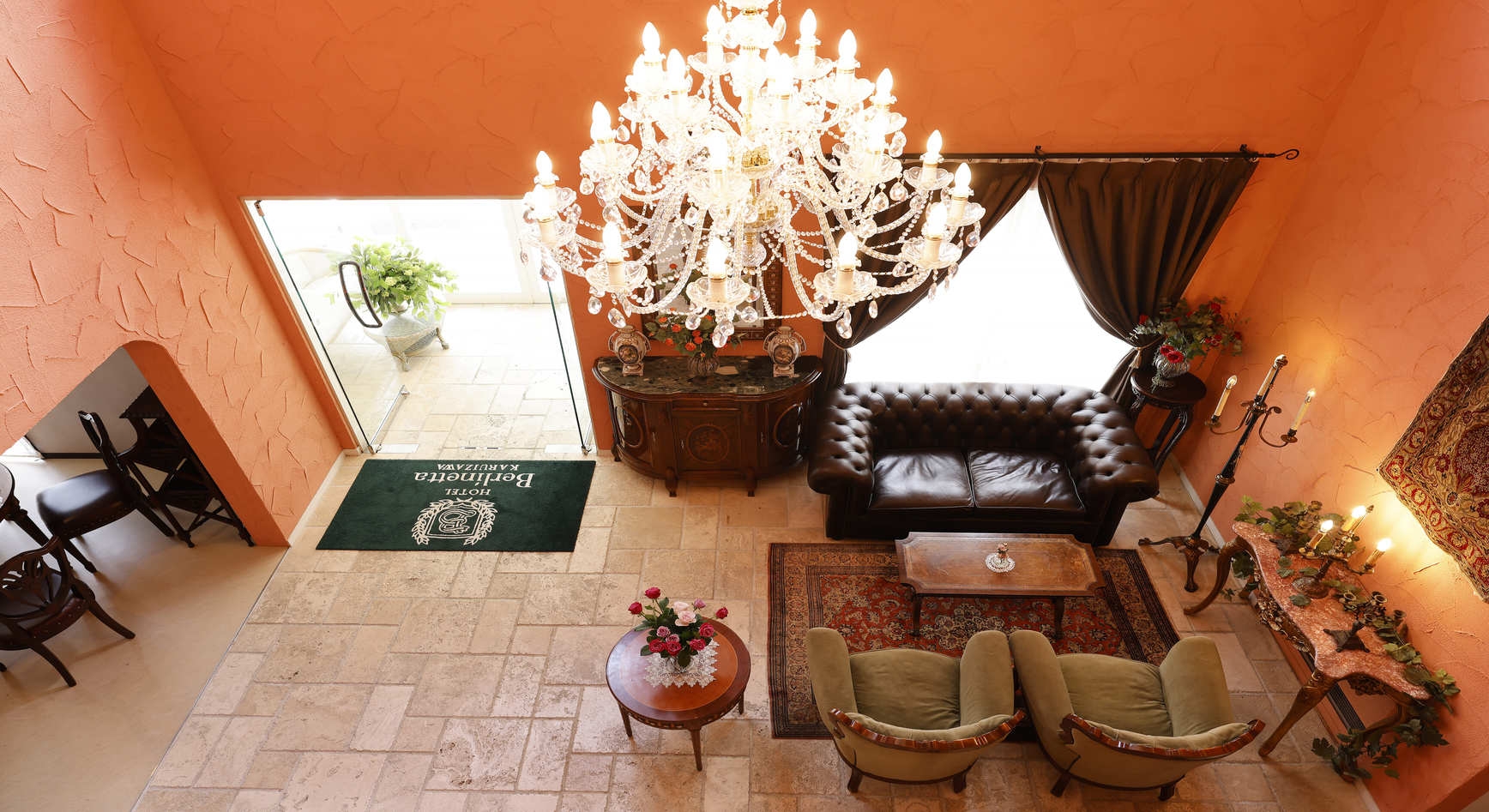 【素泊まり】気品あるアンティーク家具に囲まれたホテルで過ごす優雅なお時間　◆セルフワインバー利用無料