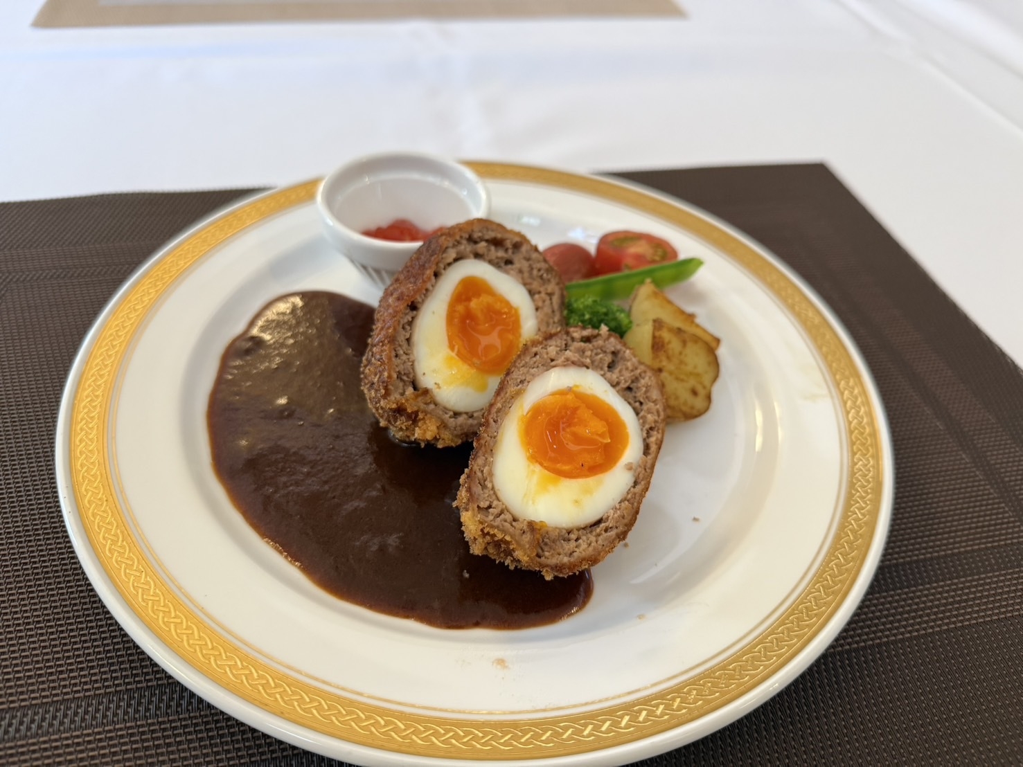 【2食付き】敷地内レストラン『PORCO Dino』◇蓼科豚と黒毛和牛のスコッチエッグコース◇