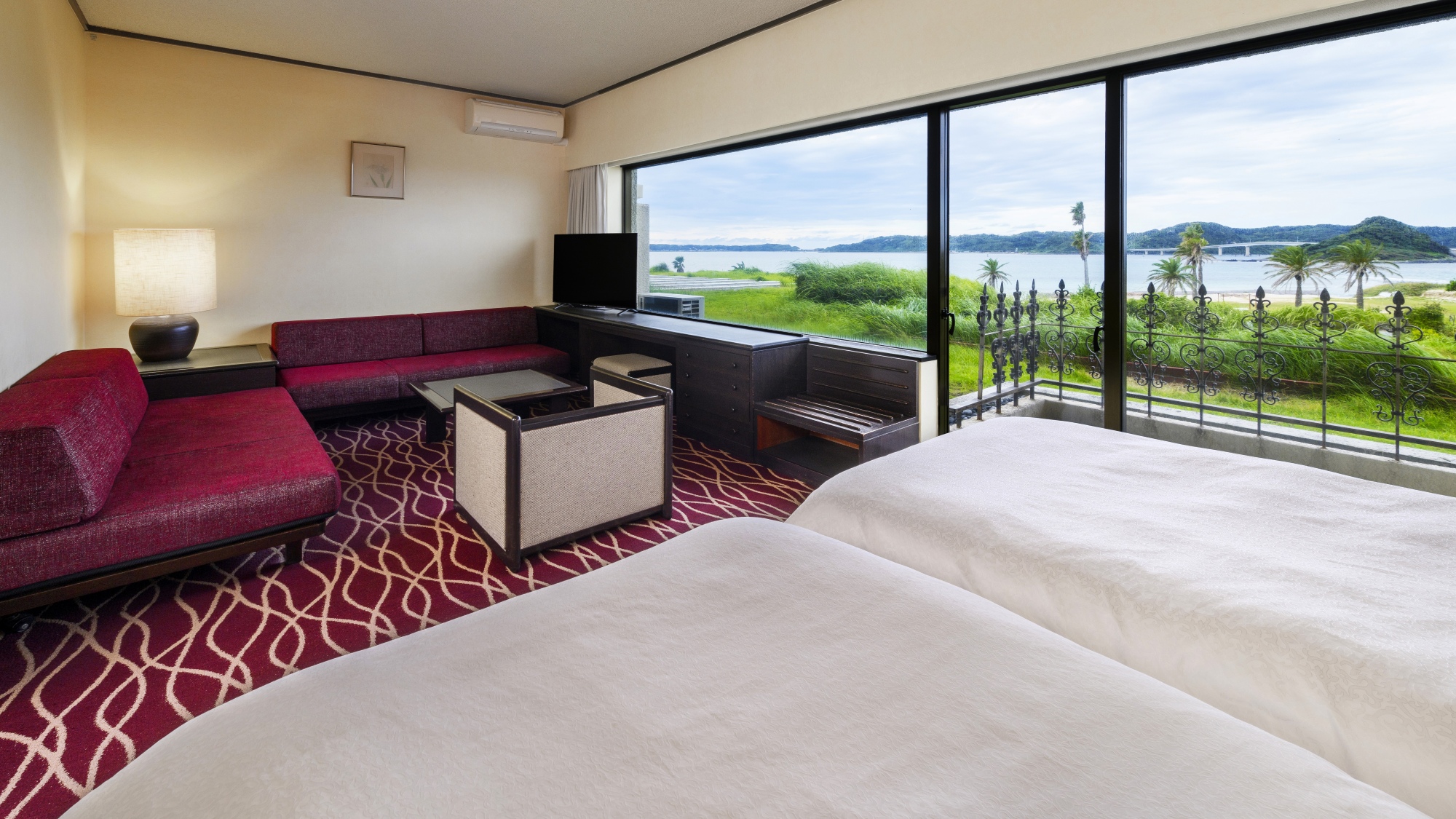 角島大橋側　オーシャンビュー洋室(禁煙)　37平米