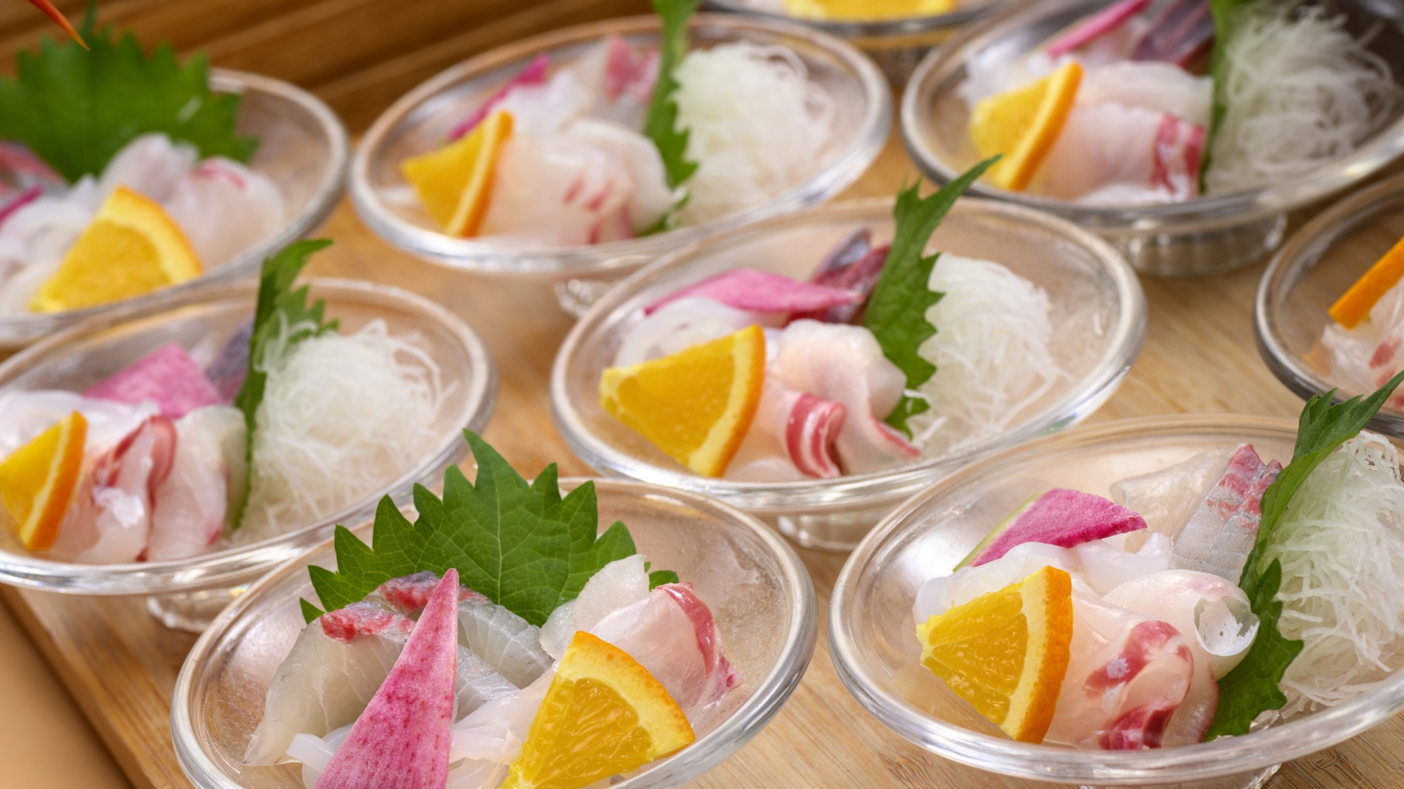 【ビュッフェ】お刺身は人気メニューのひとつ♪