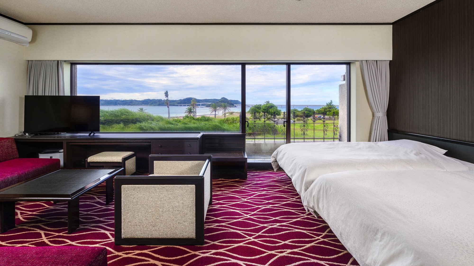 角島大橋側　オーシャンビュー洋室(禁煙)　37平米