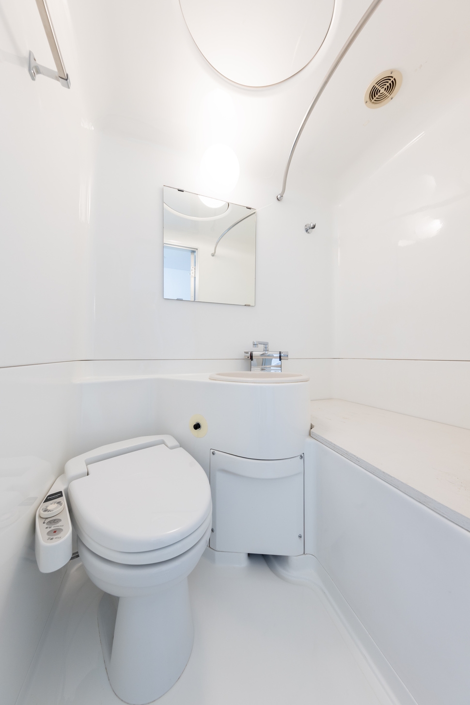 【基本プラン】金沢駅徒歩5分♪最大2名(ダブル2台ツインルーム）・Crasco旅音303号室