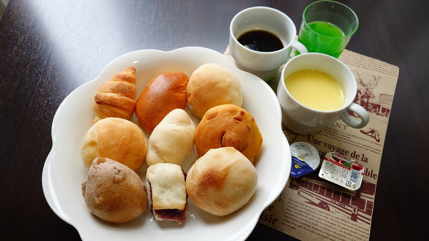 2名様より【一泊二食（無料軽朝食、夕食プラスおまけ）プラン】※説明文を必ず最後までお読み下さい！！