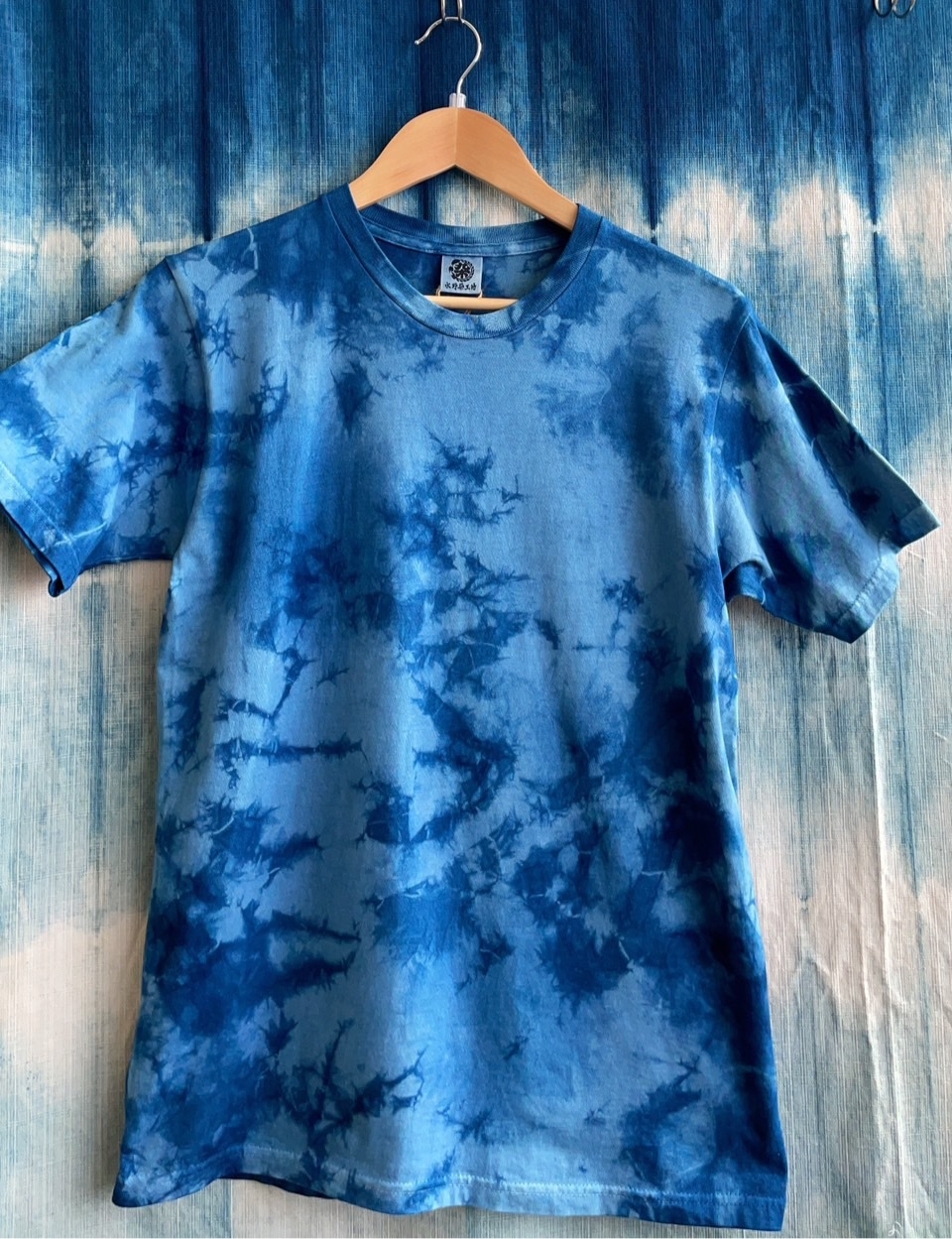 【藍染め体験（ストールorTシャツ）プラン】丘のまち美瑛町で 美瑛ブルーに染まる藍染め体験プラン