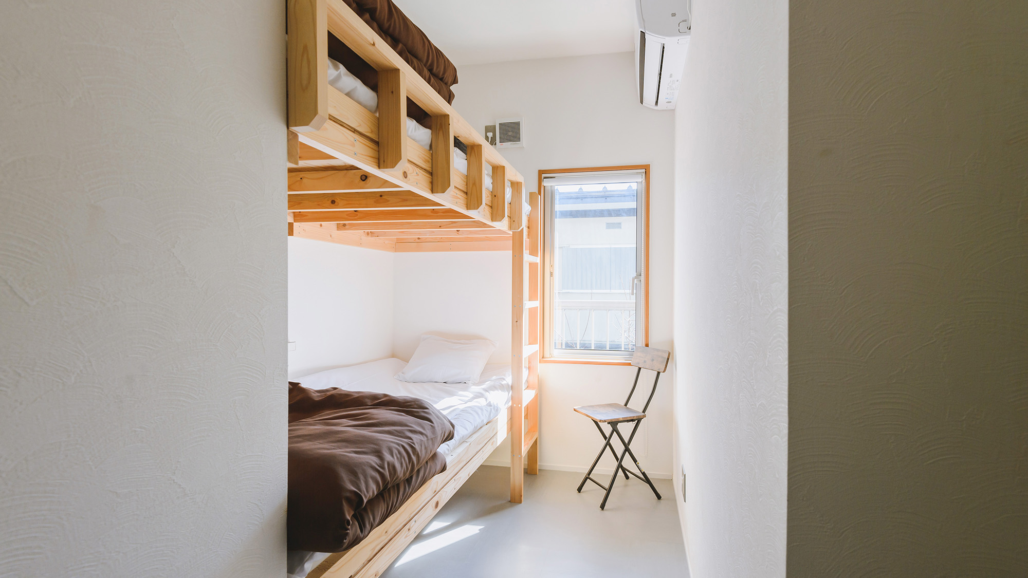 【新館2段ベッド1】2段ベッドは1段目と2段目で選ぶ楽しさがあります