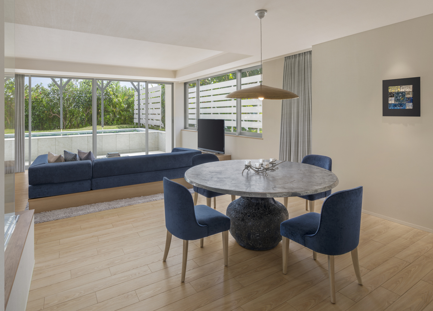 【ガーデンコーナースイート】 98平米（1～4名）ダイニングルーム