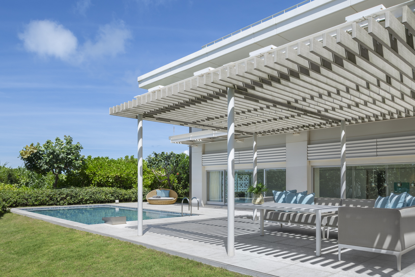 【ミヤコガーデンスイート】　119平米（1～4名）テラス