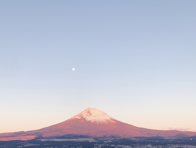 御殿場高台からの富士山(朝焼け)