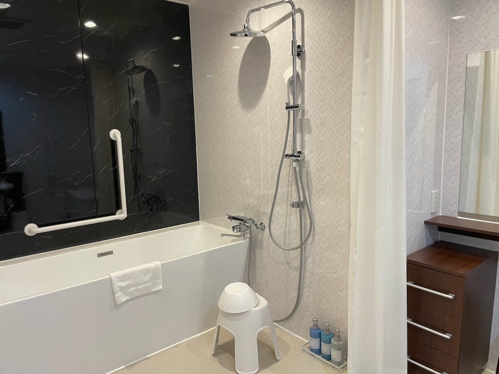 ＜禁煙・37平米＞コンフォートツイン／バストイレ一体型テラス　浴室