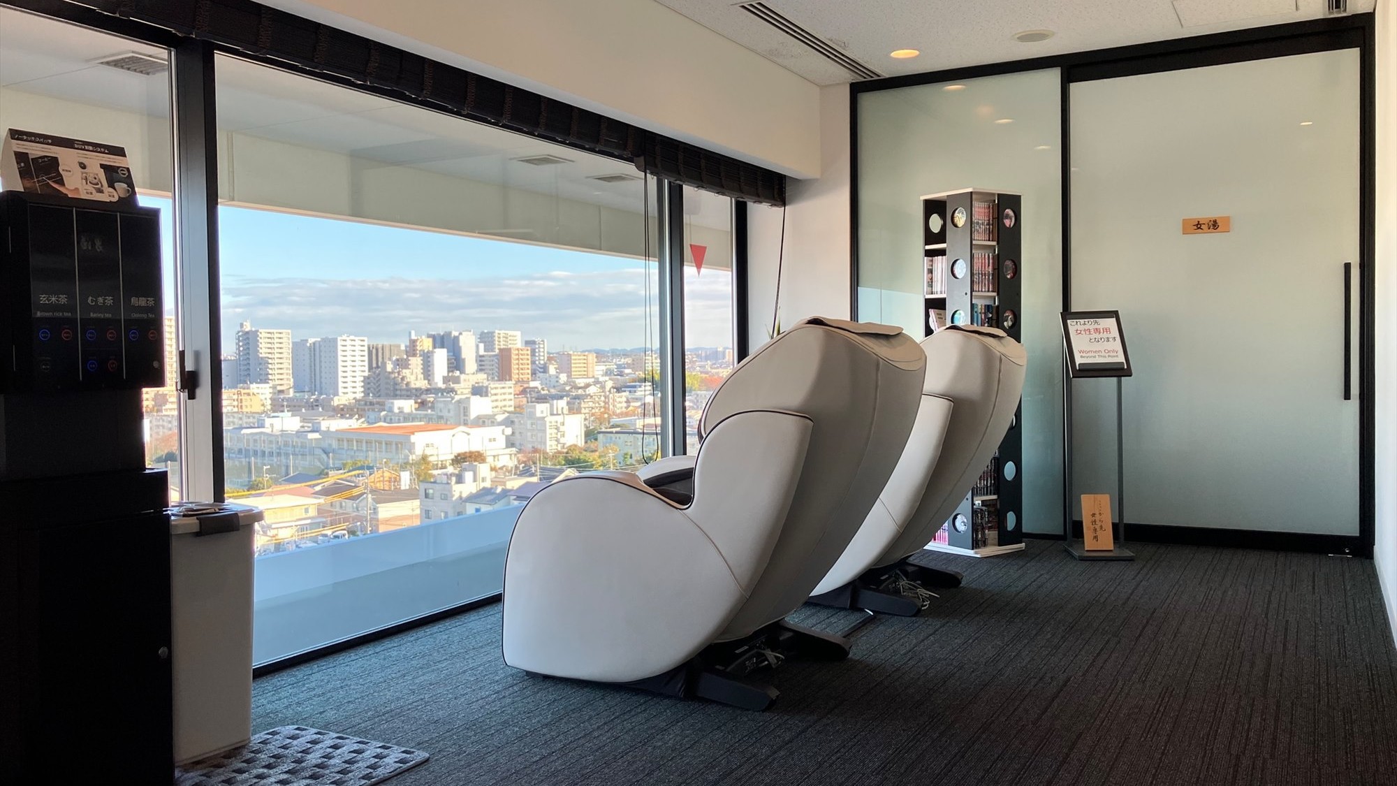 【お得に旅する★素泊り】無料駐車場＆7Ｆ浴場が魅力！シンプルステイプラン