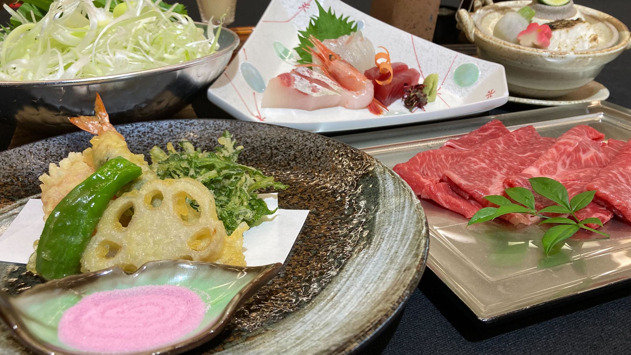 【料理長おすすめ御膳】旬の食材を活かした自慢の料理を堪能◆源泉掛け流しの天然温泉を満喫＜1泊2食＞