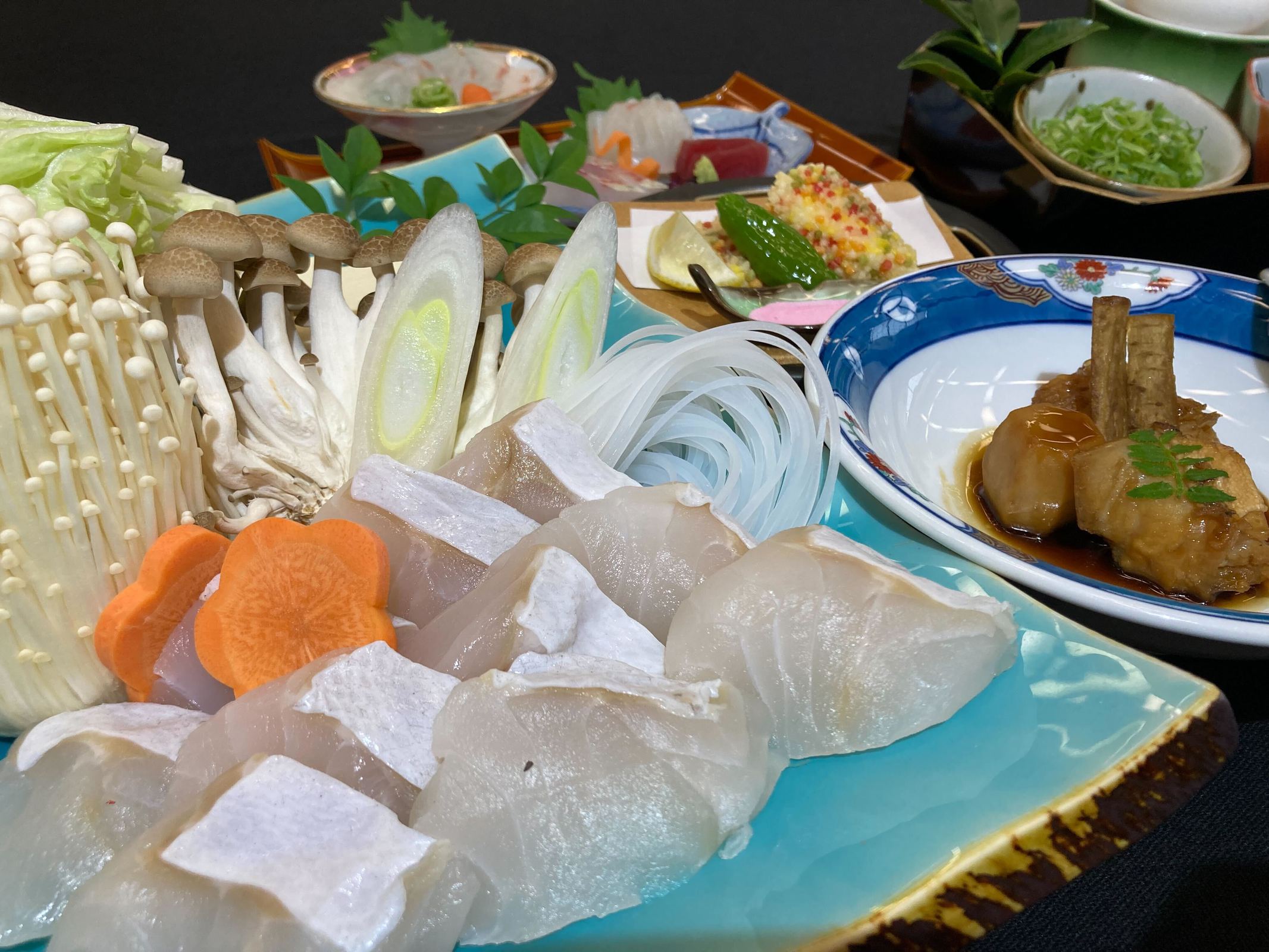 【特撰御膳】展望レストランで四季折々の旬の食材を堪能◆朝食は和歌山グルメのバイキング＜1泊2食＞