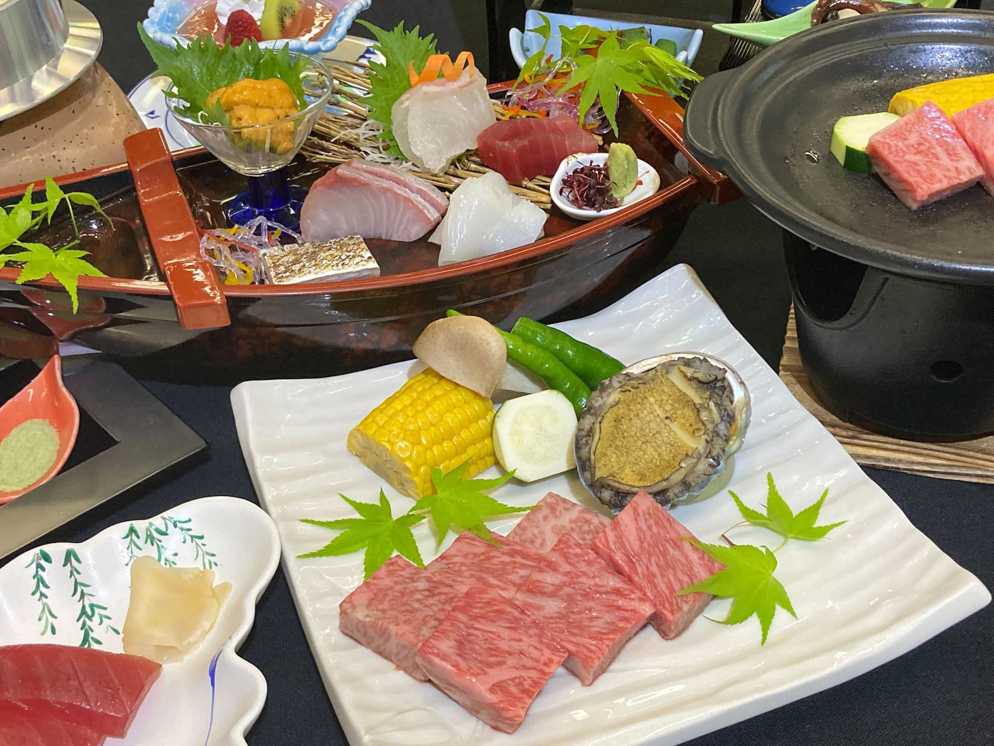 【白浜極み御膳】展望レストランで白良浜を一望！◆四季折々の美食献立×オーシャンビュー客室＜1泊2食＞