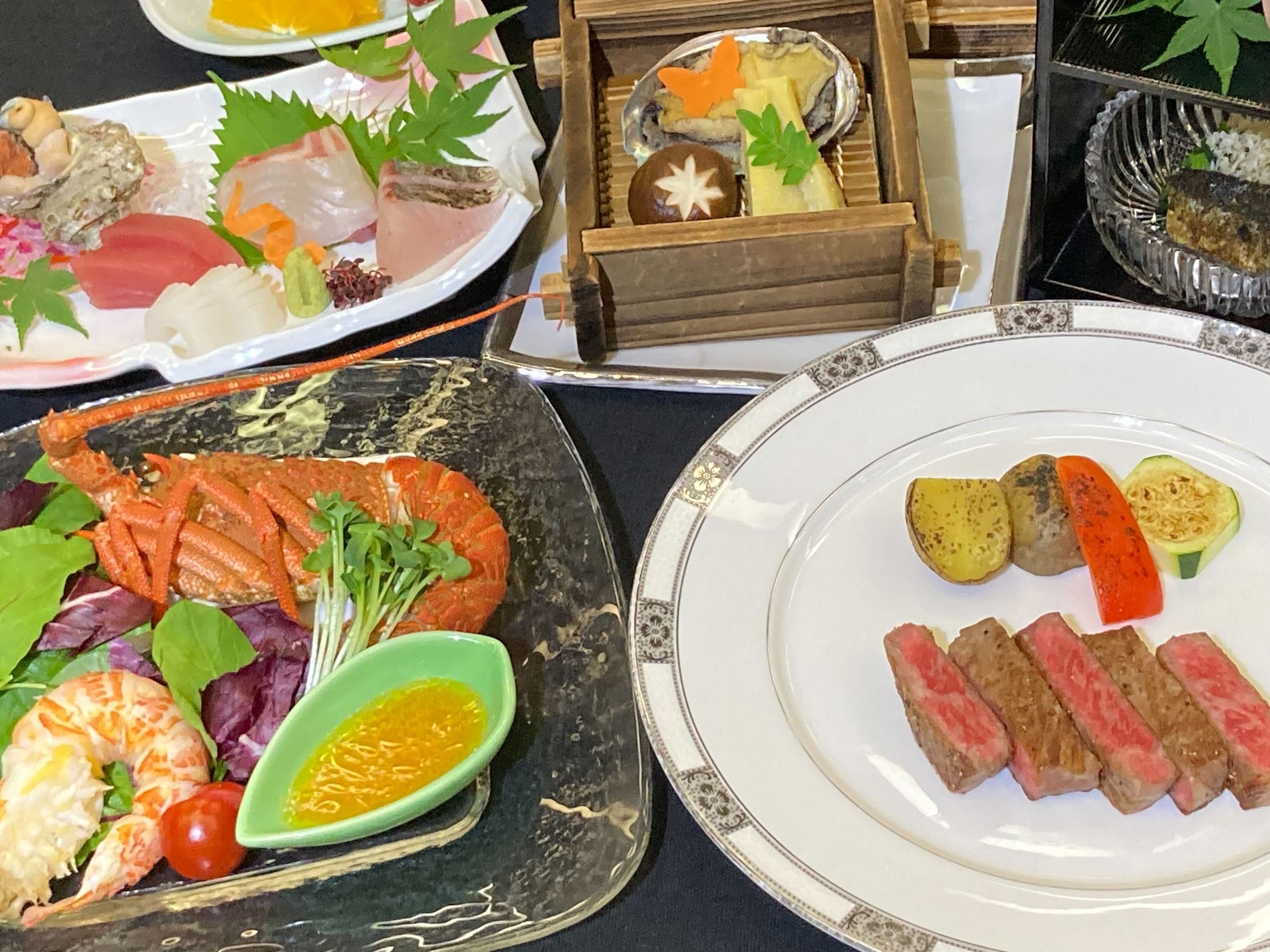 【白浜極み御膳】展望レストランで白良浜を一望！◆四季折々の美食献立×オーシャンビュー客室＜1泊2食＞