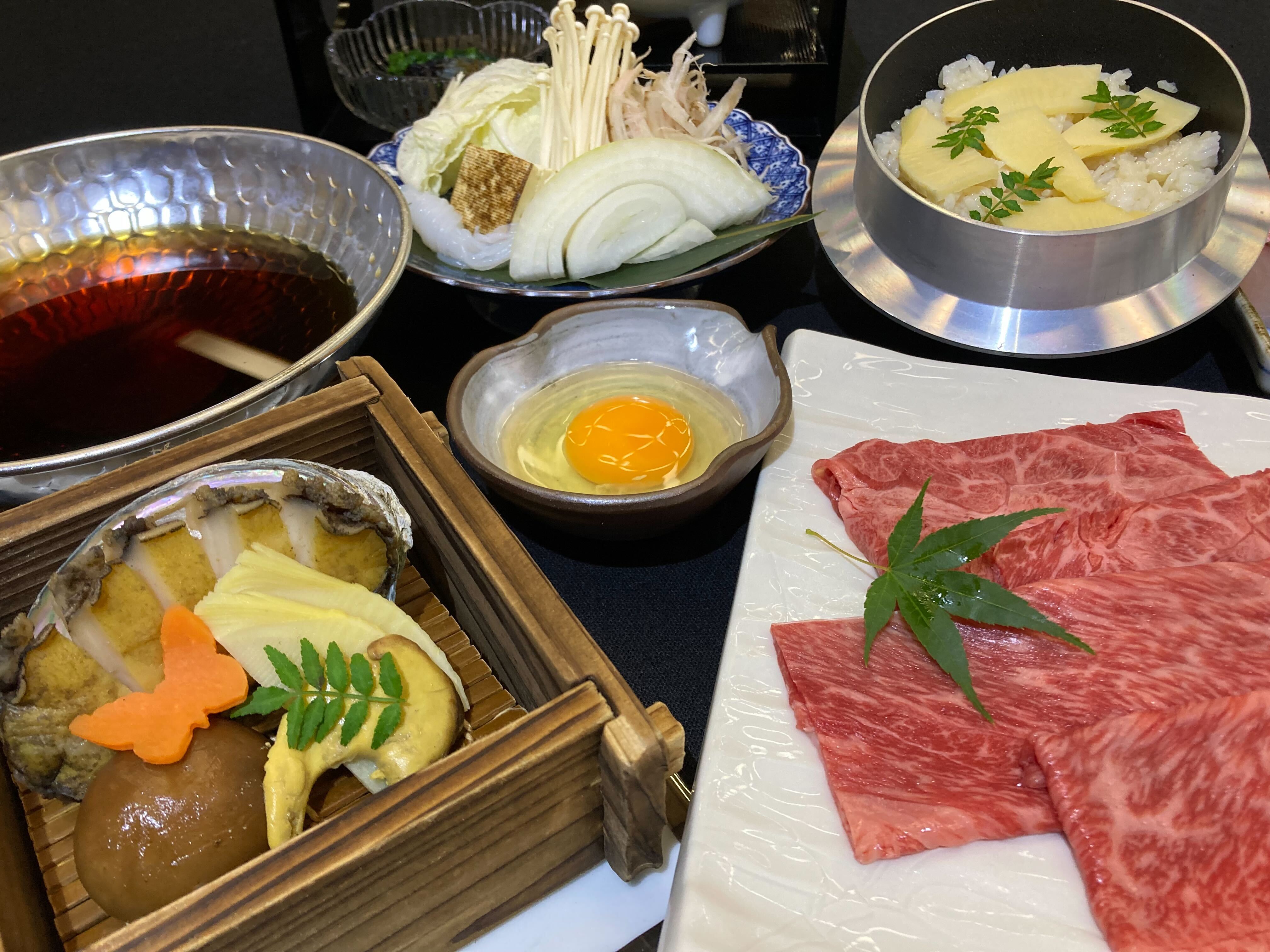 春　おすすめ御膳　鮑蒸籠蒸しとすきやき