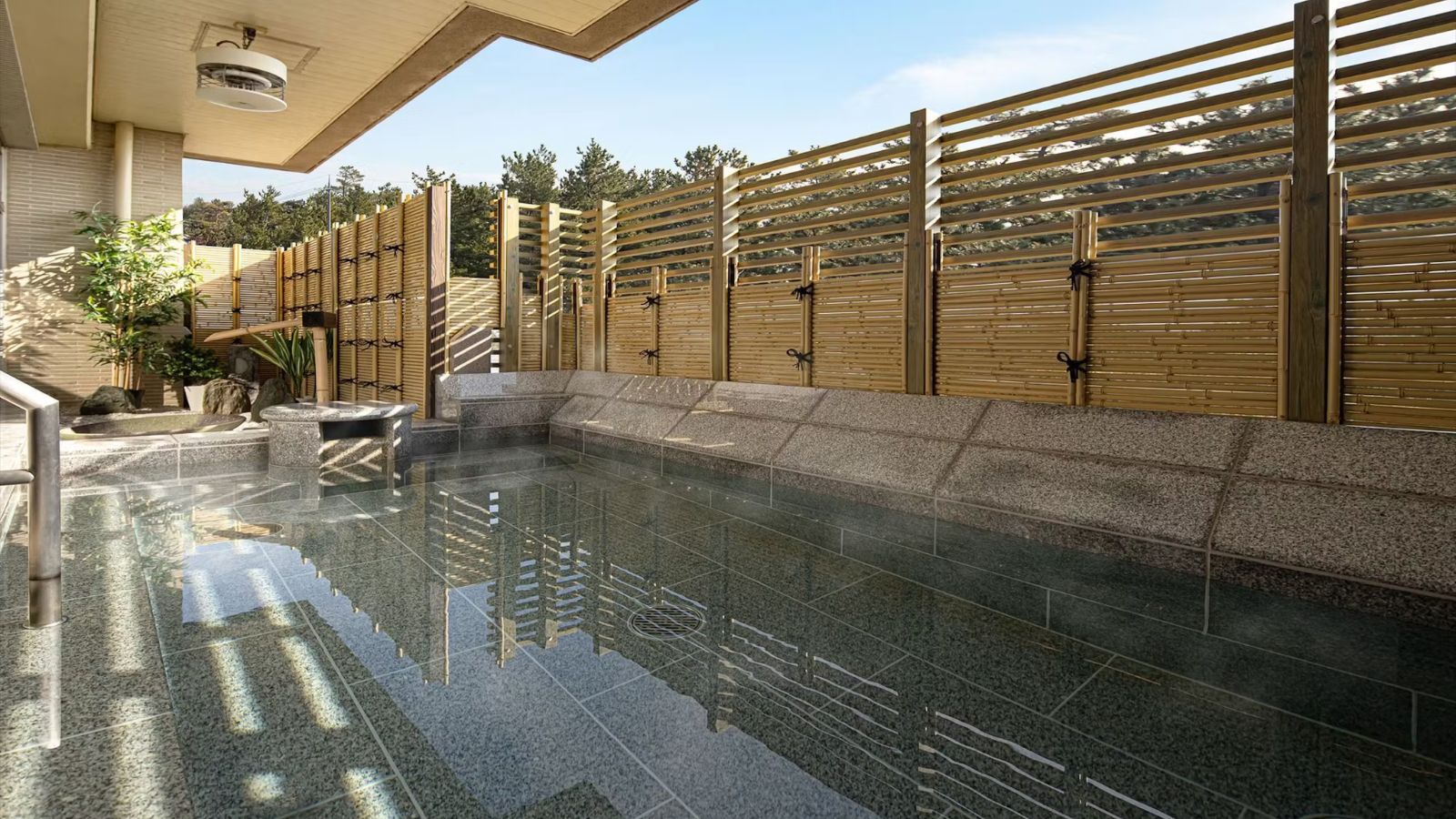 大浴場　半露天風呂