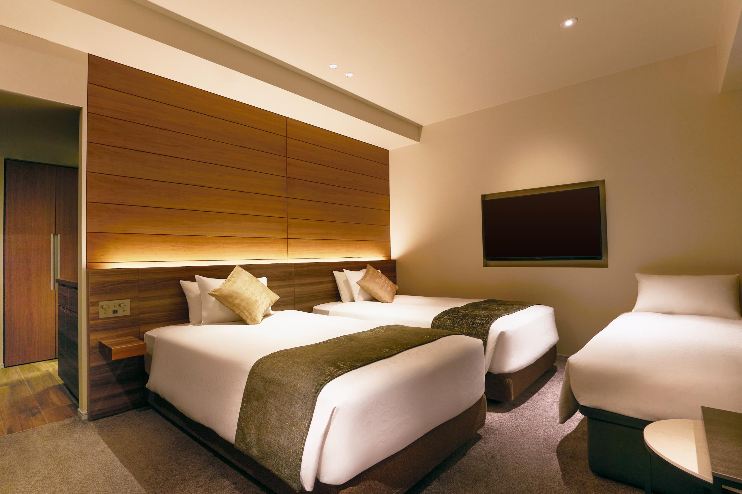 デラックスツイン with Sofa Bed