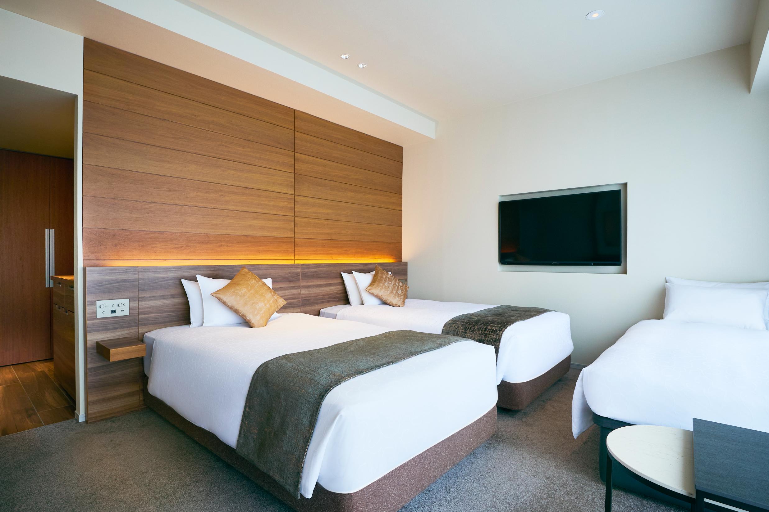 デラックスツイン with Sofa Bed