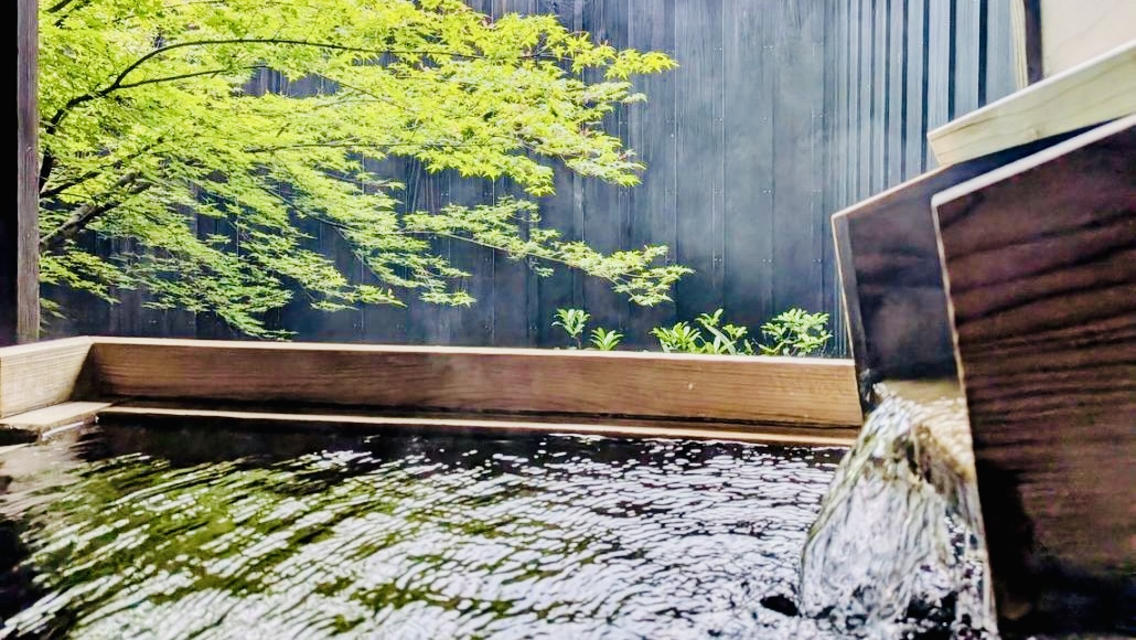 【金木犀】<源泉かけ流し半露天檜風呂付>緑の中に佇む離れの特別室(禁煙)