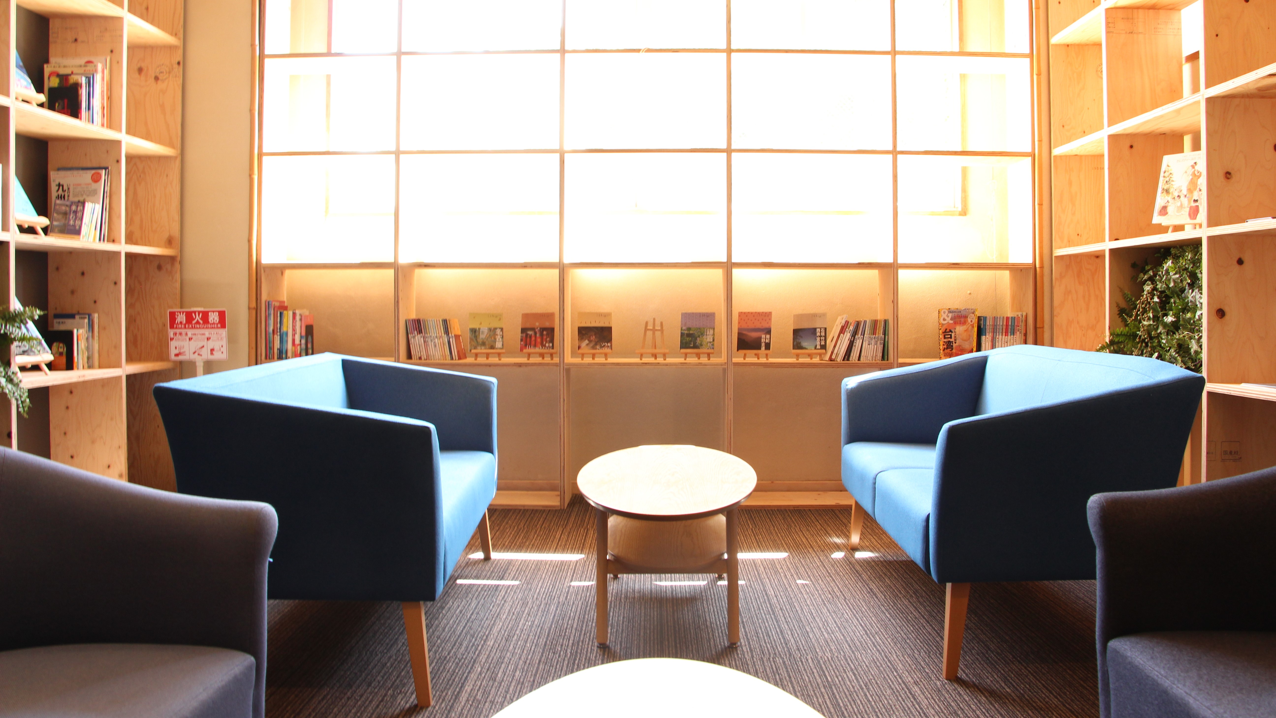 ◆Travel Book cafe＜2F＞