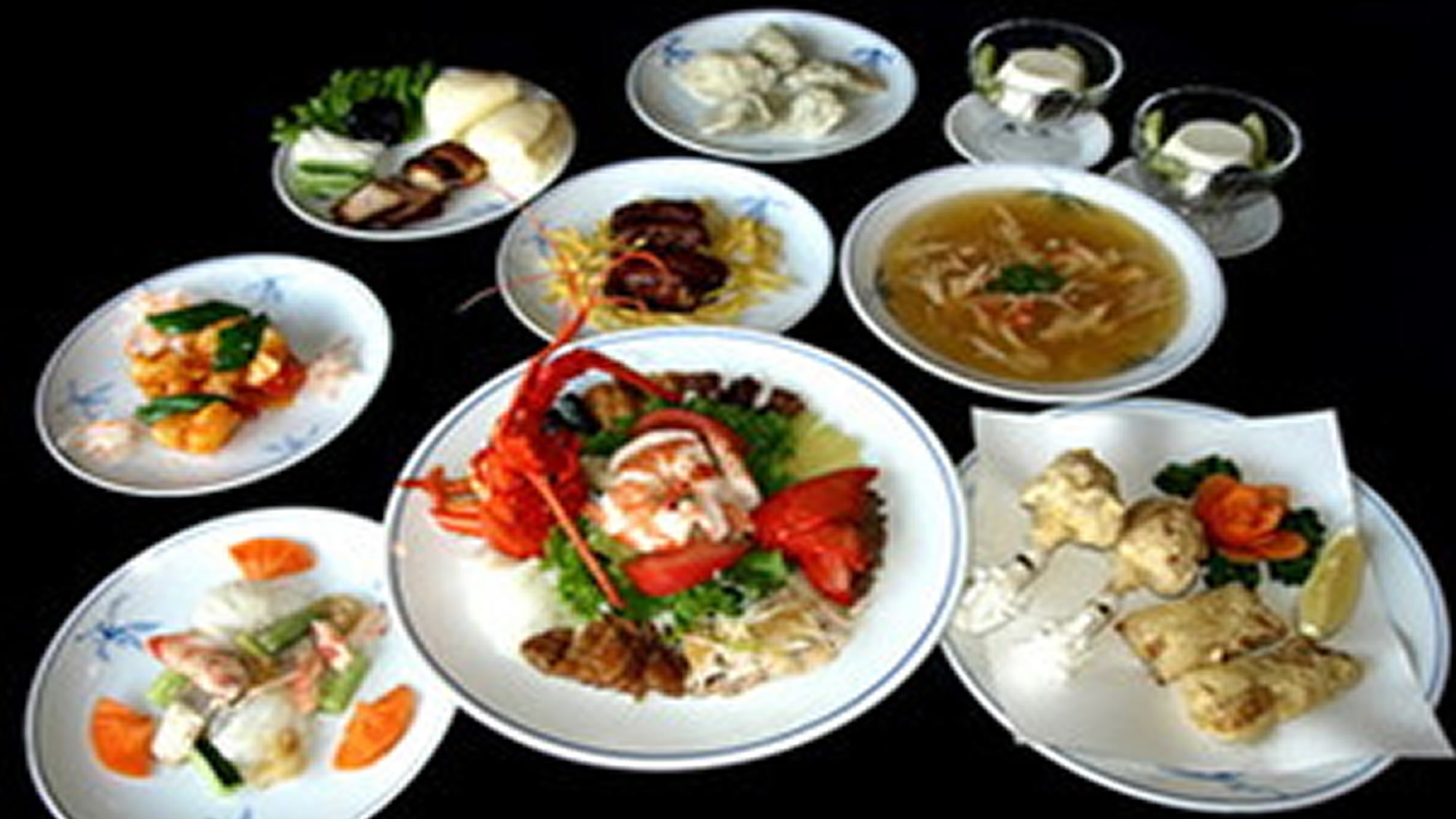 【中華】「東華菜館」で本格北京料理を堪能《海ツバメの巣やフカヒレの姿煮等、全10品コース》〜2食付〜