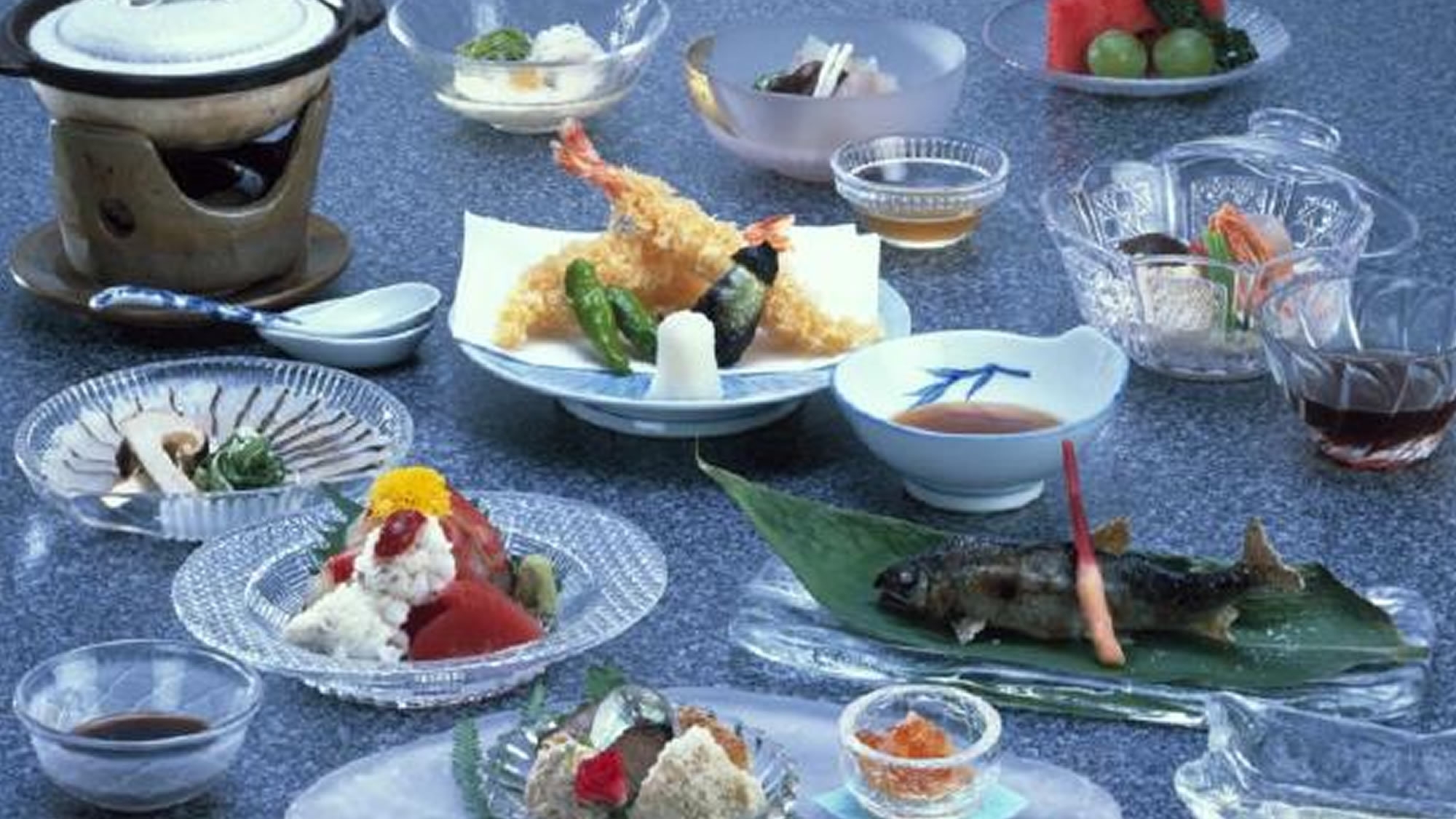 ◆夏季限定◆【川床】料理旅館「鶴清」の京懐石「すずみ料理」〜2食付〜