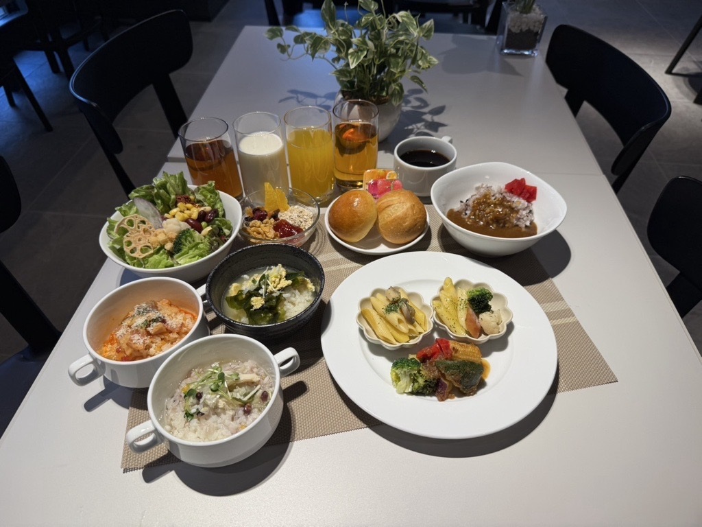 朝食ビュッフェ　7：00～10：00（L/O 9：30）