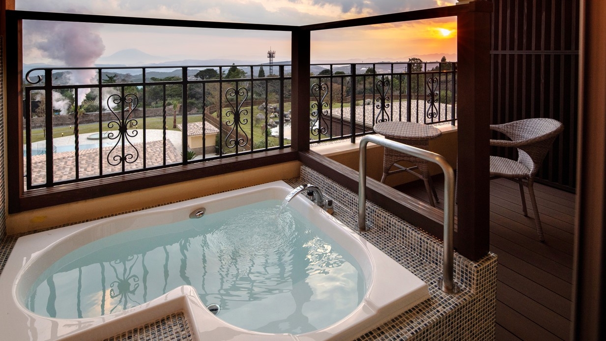 【春SALE】絶景の最上階『ラビスタルーム』◆記念日にも最適◆〈コースディナー/バイキング朝食〉