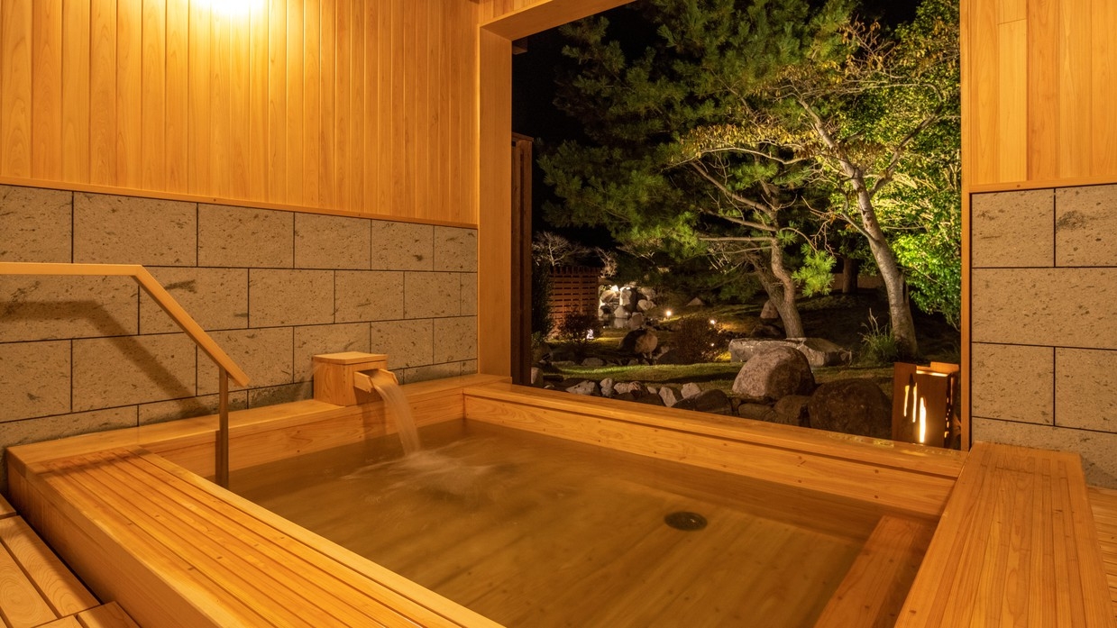 【直前割】天然温泉露天風呂付客室にお得に宿泊♪貸切風呂も無料で湯ごもり【素泊まり】お夜食無料