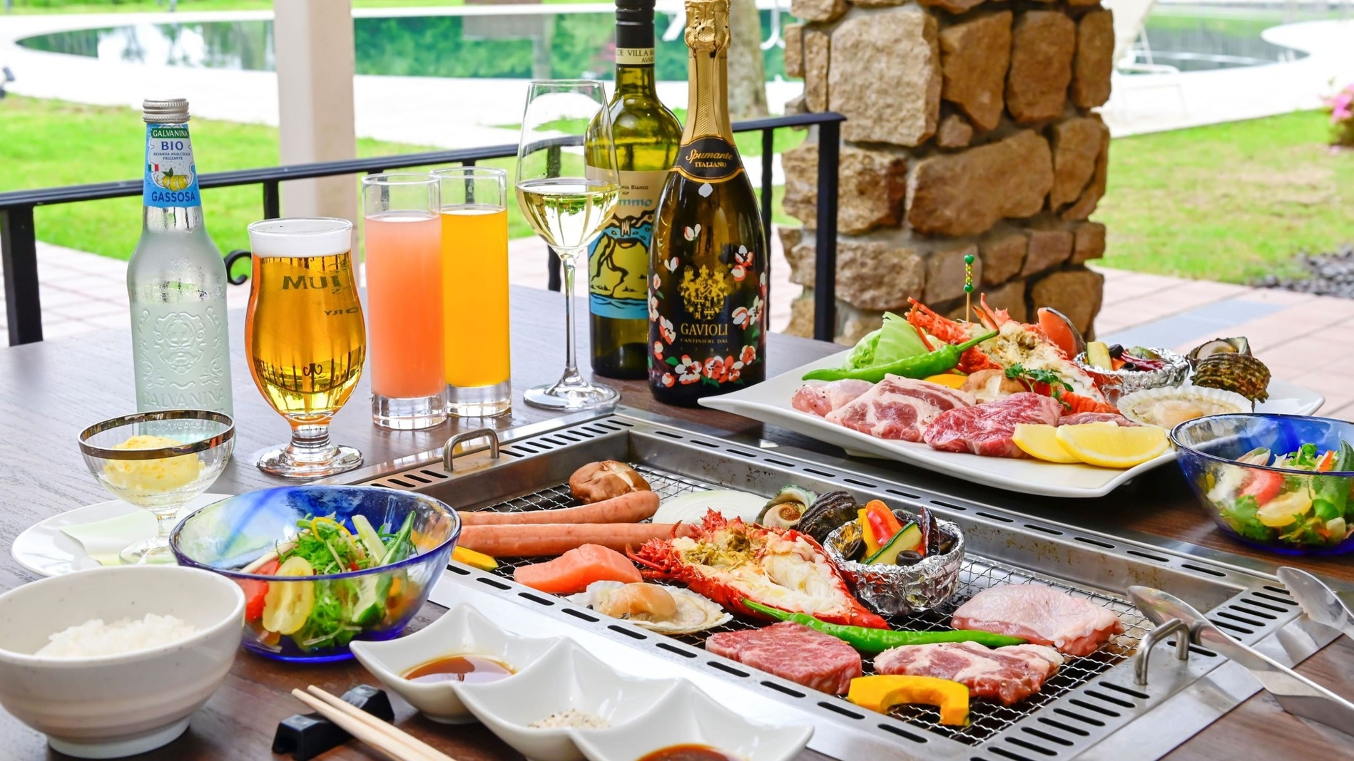 ★愛犬とお泊り★【グレードアップ★プラン】BBQコース◆夕食は贅沢にプールサイドで【飲み放題付き】