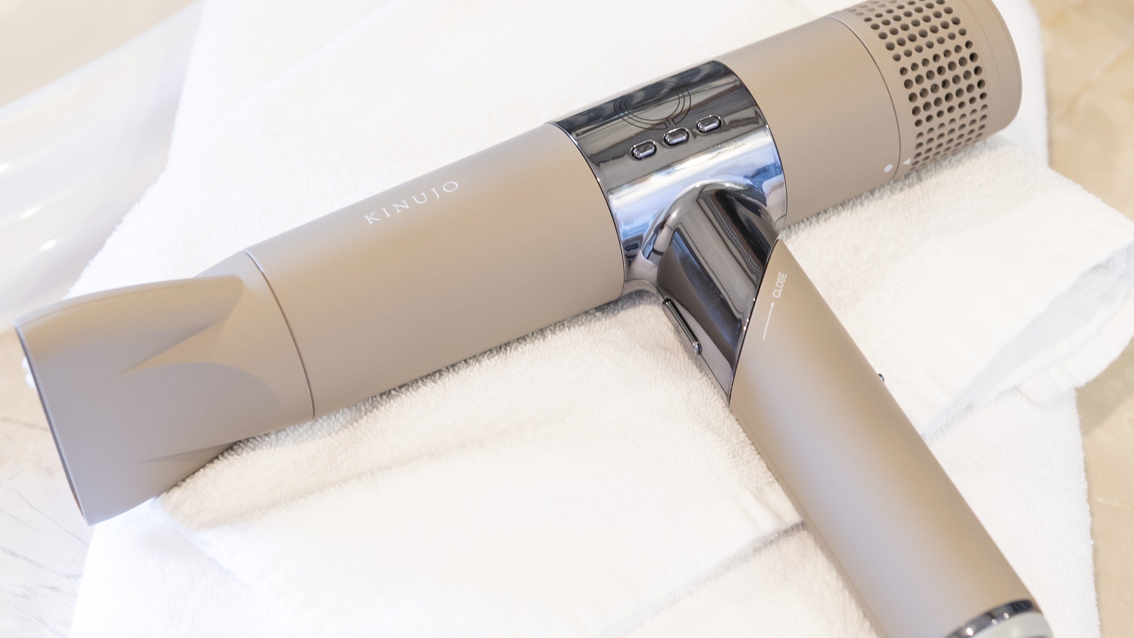 【ラビスタPremiumツイン】特別ルーム専用「KINUJO」ヘアドライヤー